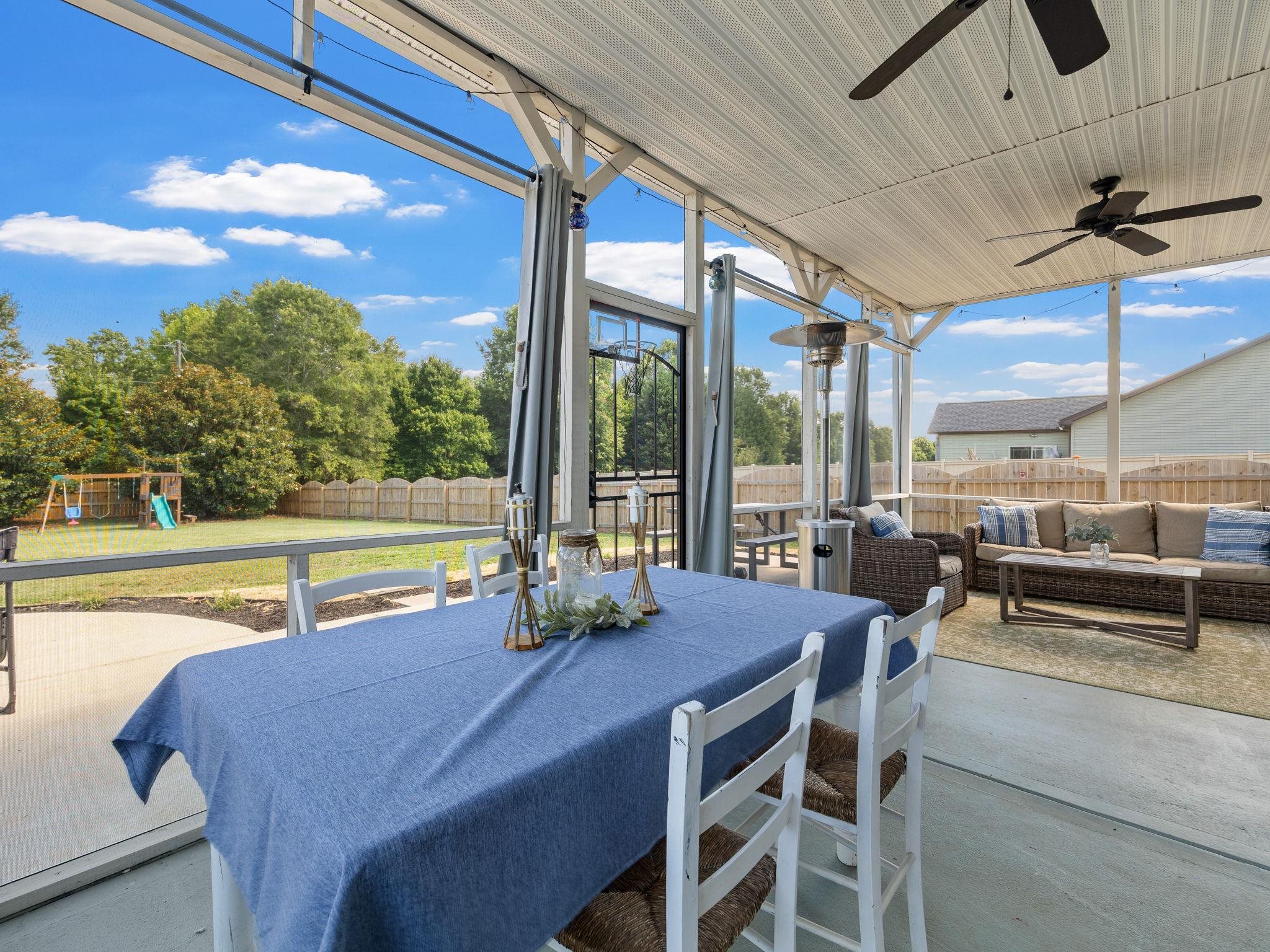 15 Camrose Drive Property Photo 24