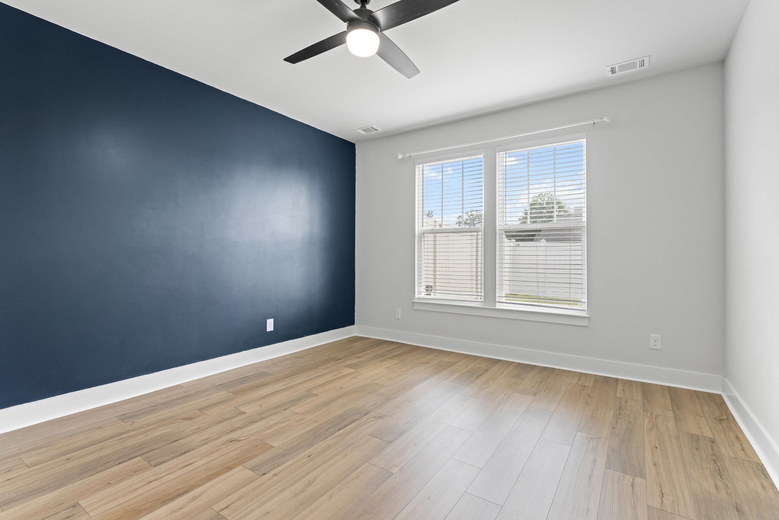 1332 Summer Gold Way Property Photo 16