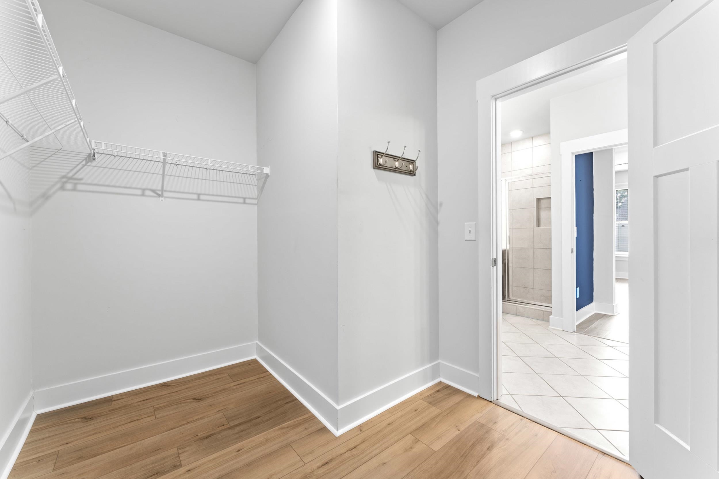 1332 Summer Gold Way Property Photo 21