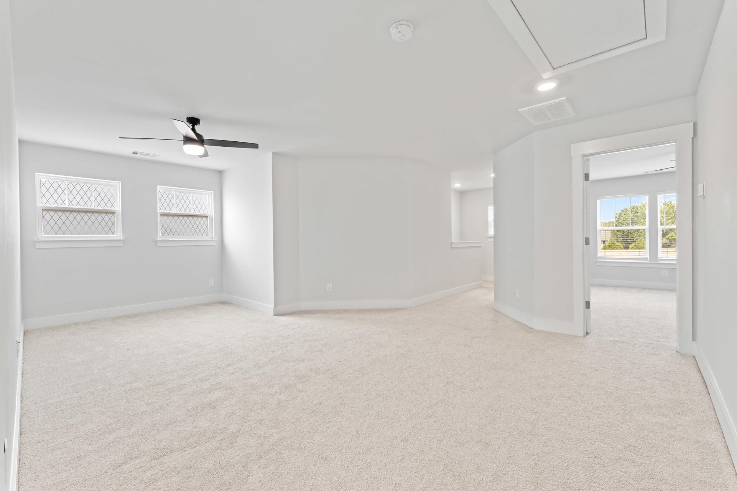 1332 Summer Gold Way Property Photo 25