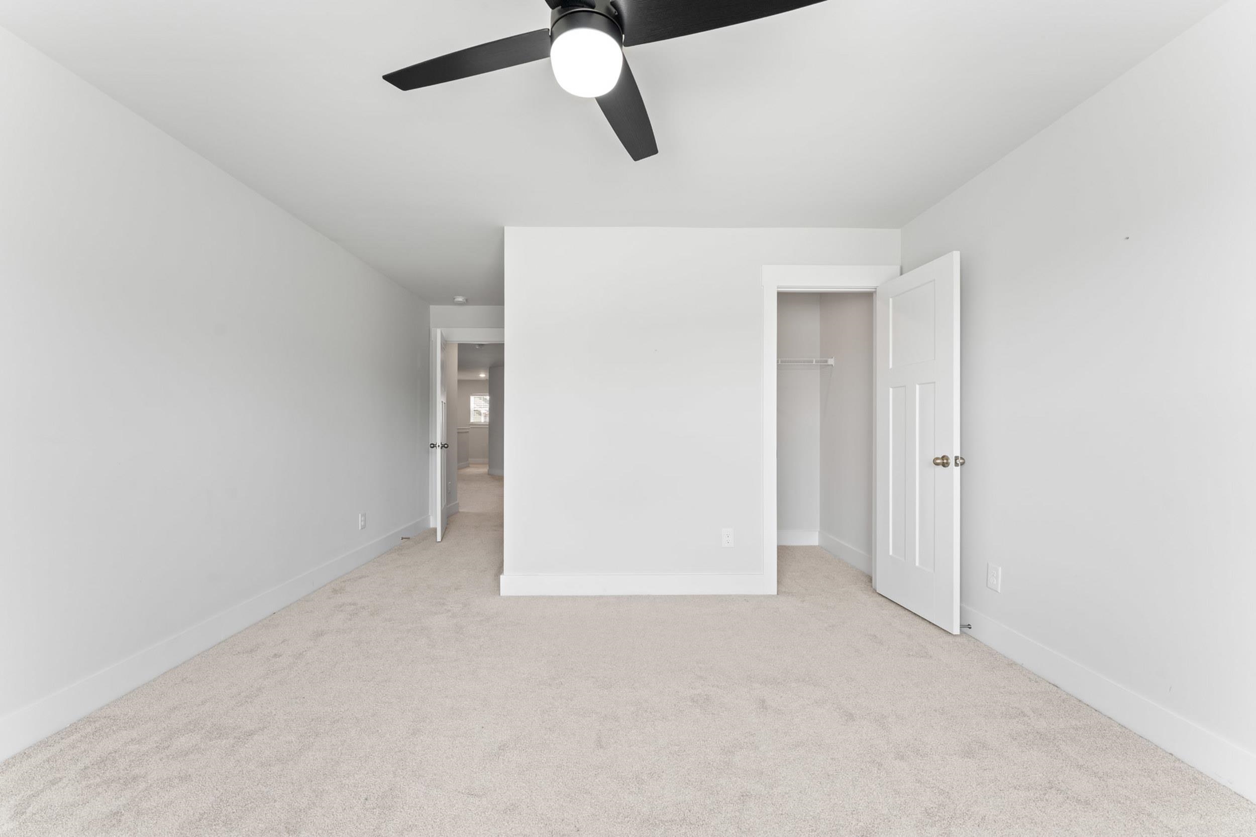 1332 Summer Gold Way Property Photo 33