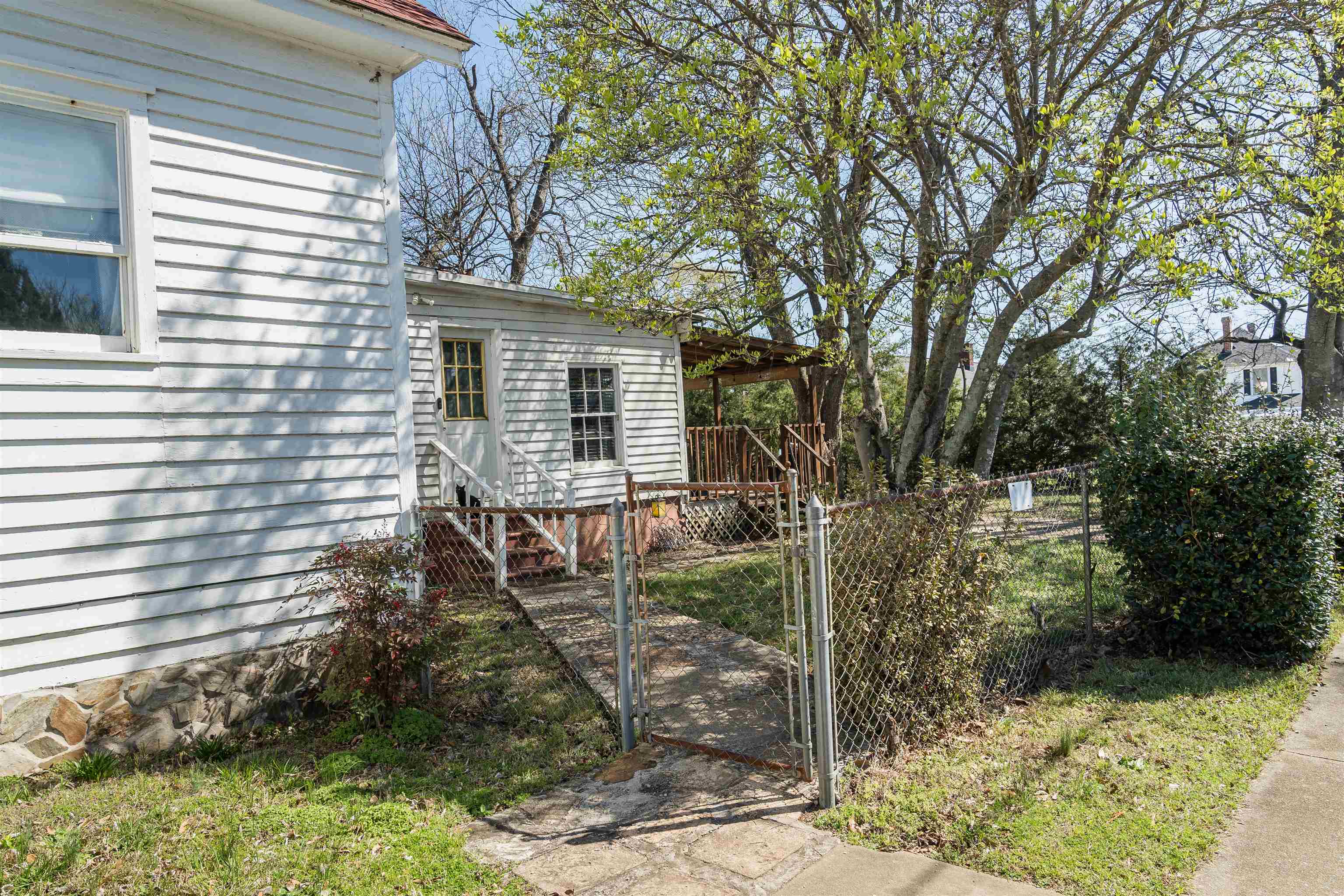5300 S Main Street Property Photo 34
