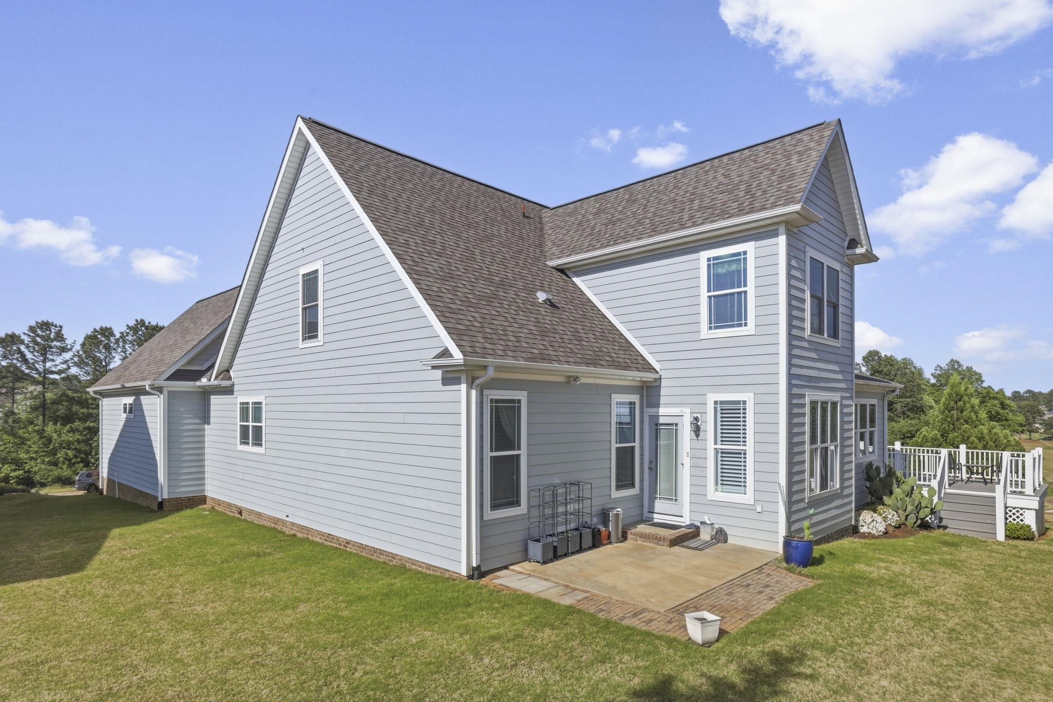 710 Man Of War Court Property Photo 45