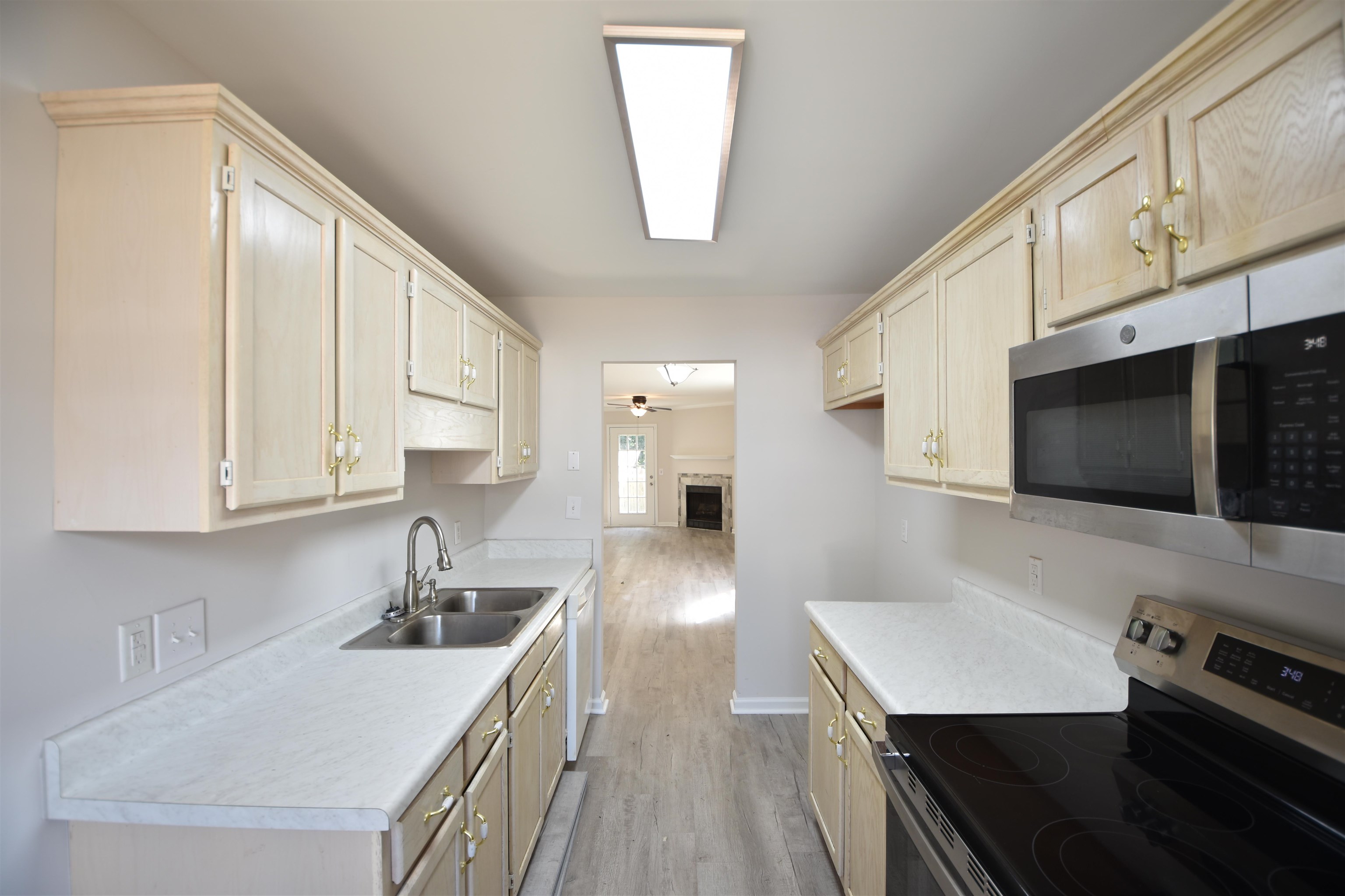 516 Campsen Villa Ct Property Photo 4