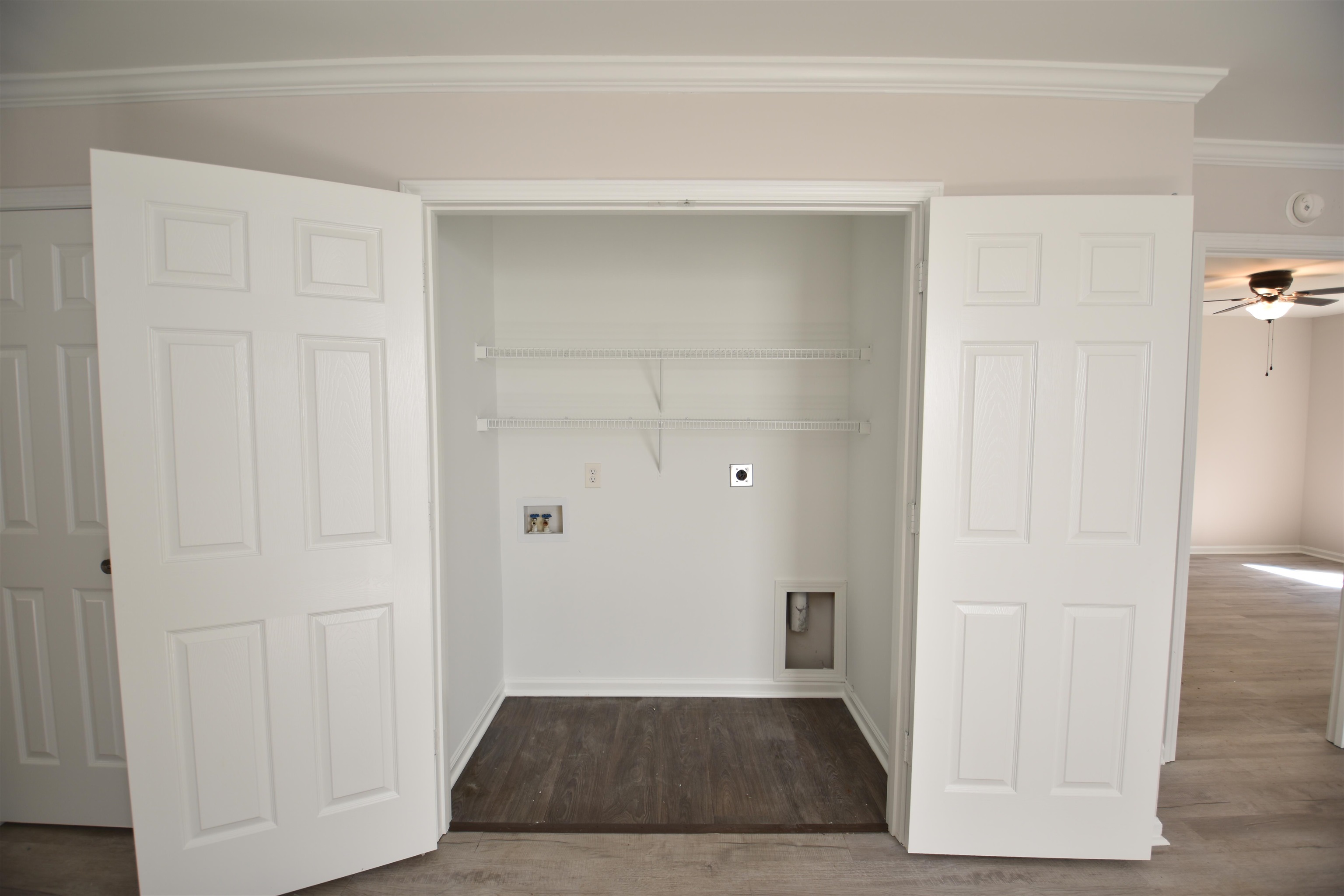 516 Campsen Villa Ct Property Photo 8