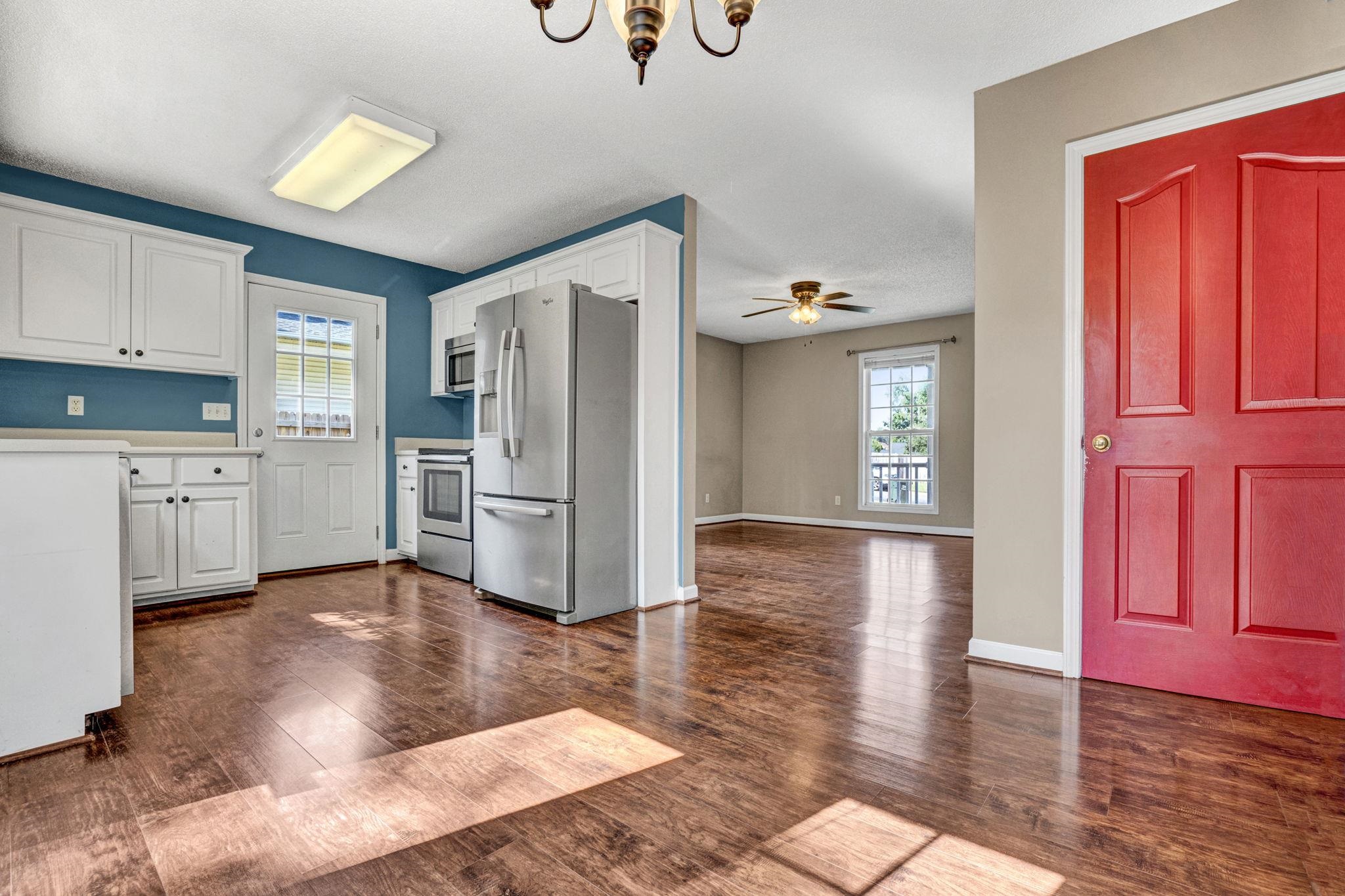 554 Plantation Creek Drive Property Photo 15