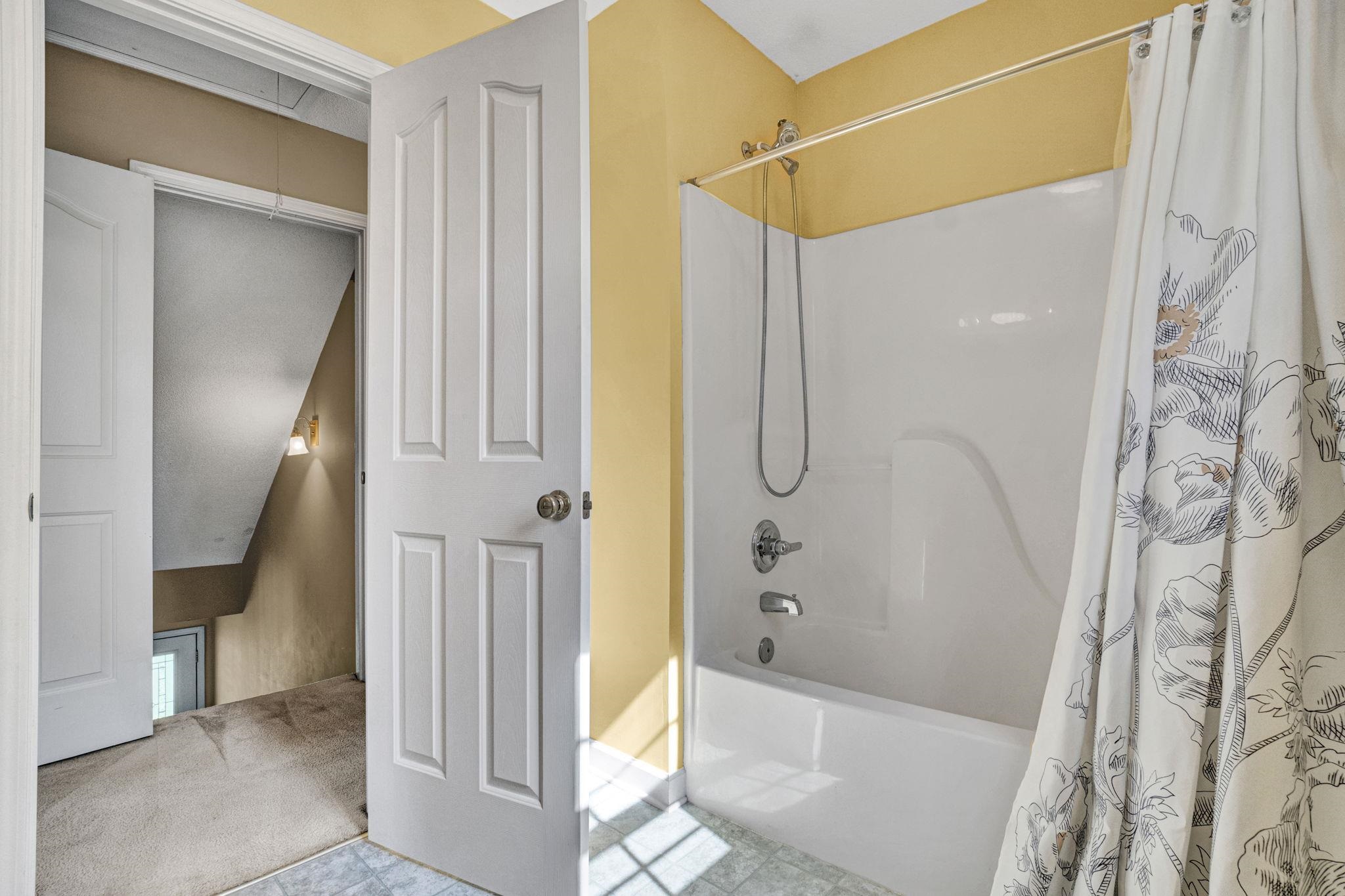 554 Plantation Creek Drive Property Photo 30
