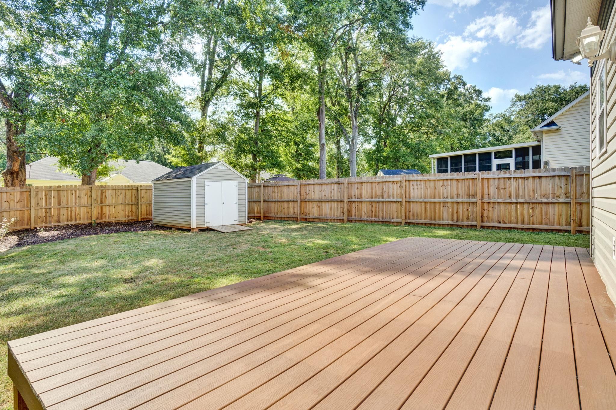 554 Plantation Creek Drive Property Photo 37