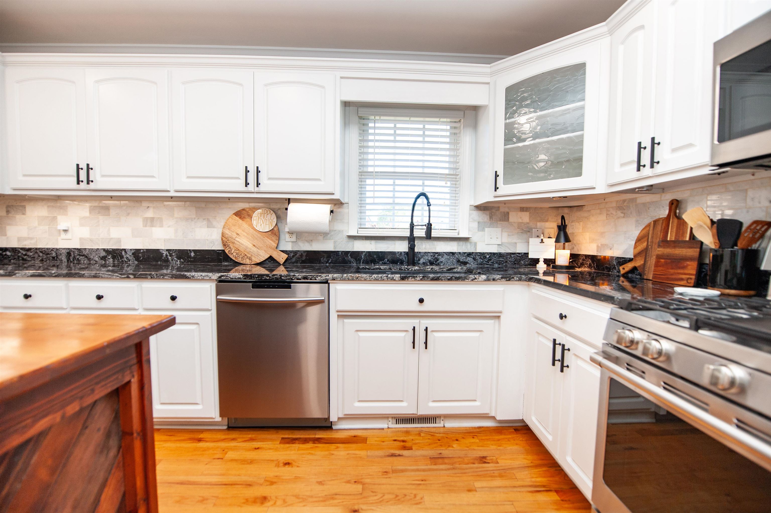 141 Sugar Hill Court Property Photo 10