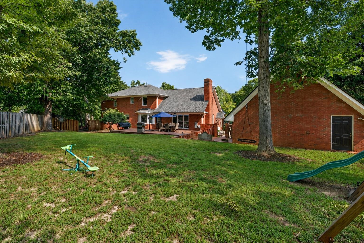 131 Woodridge Drive Property Photo 3