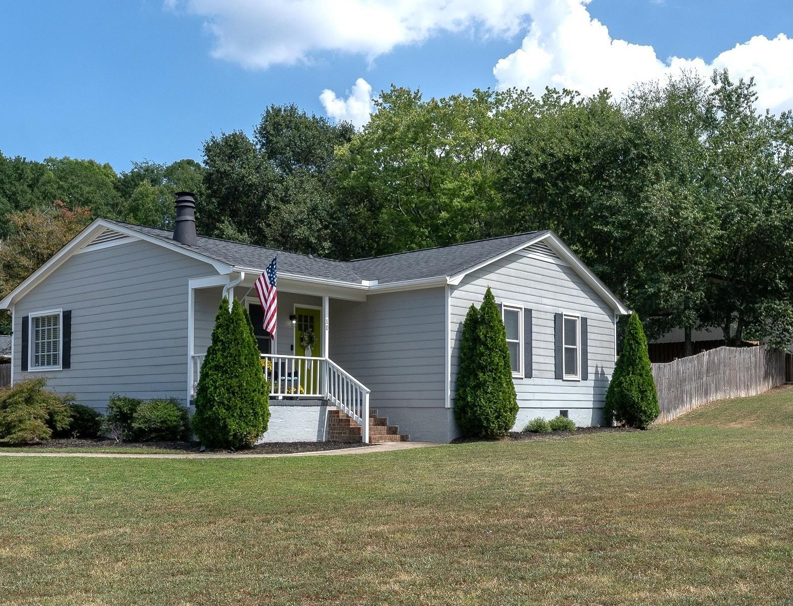 10 Meadowview Drive Property Photo 1