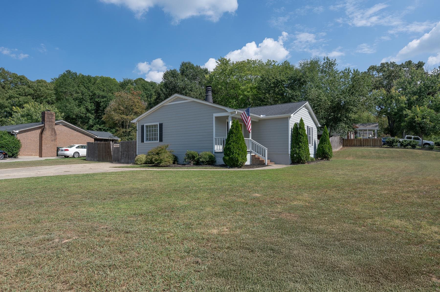 10 Meadowview Drive Property Photo 23
