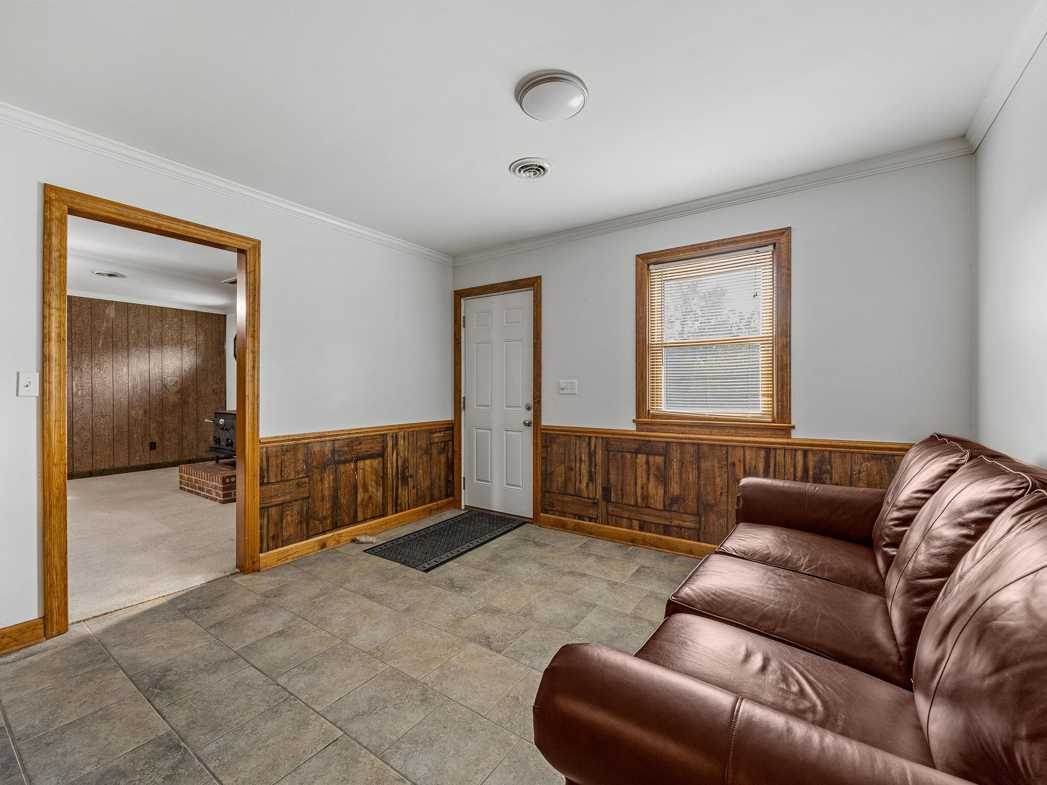 1032 Fairview Church Circle Property Photo 10