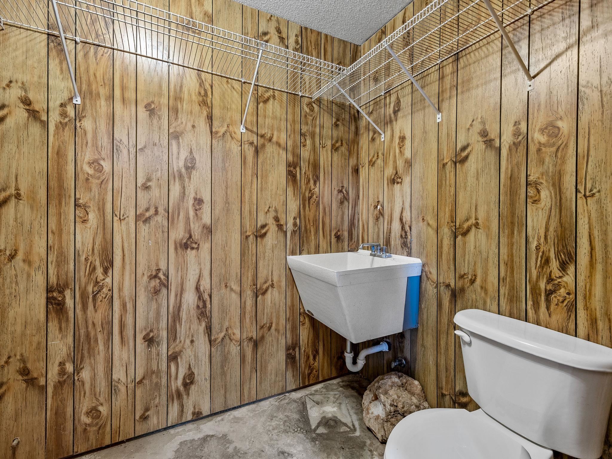 1032 Fairview Church Circle Property Photo 26