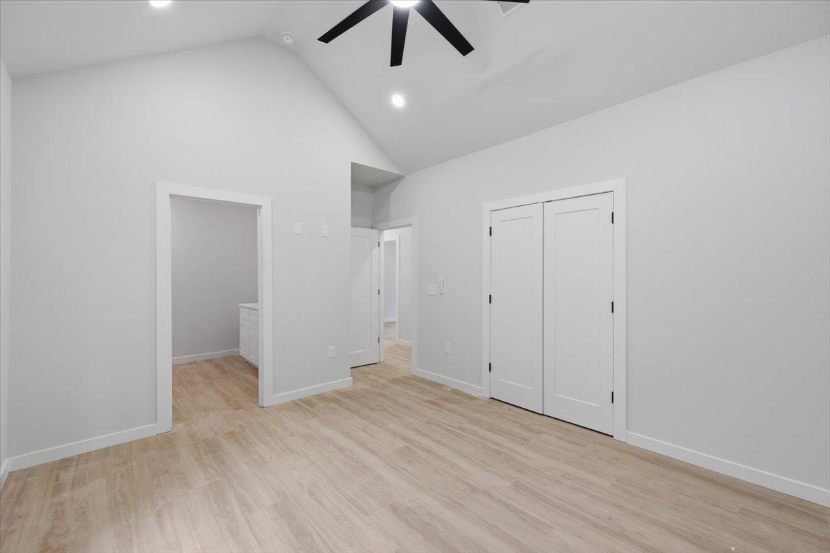 579 Bee Street Property Photo 15