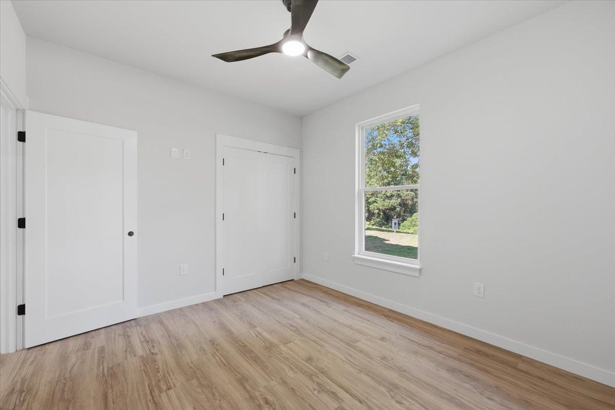 591 Bee Street Property Photo 18