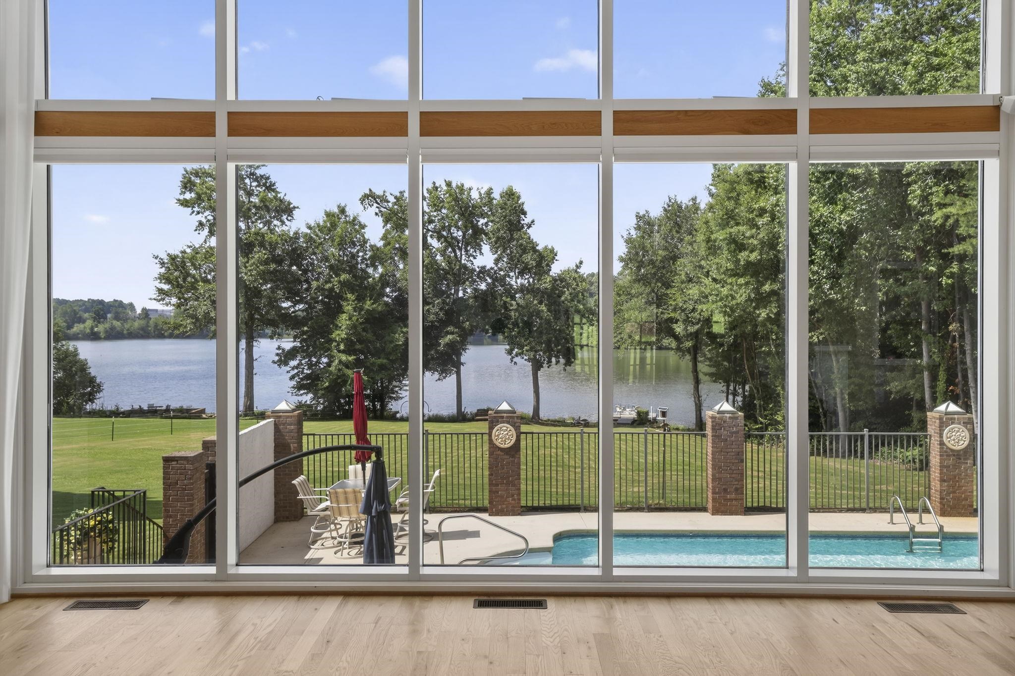 227 Woodlake Drive Property Photo 13