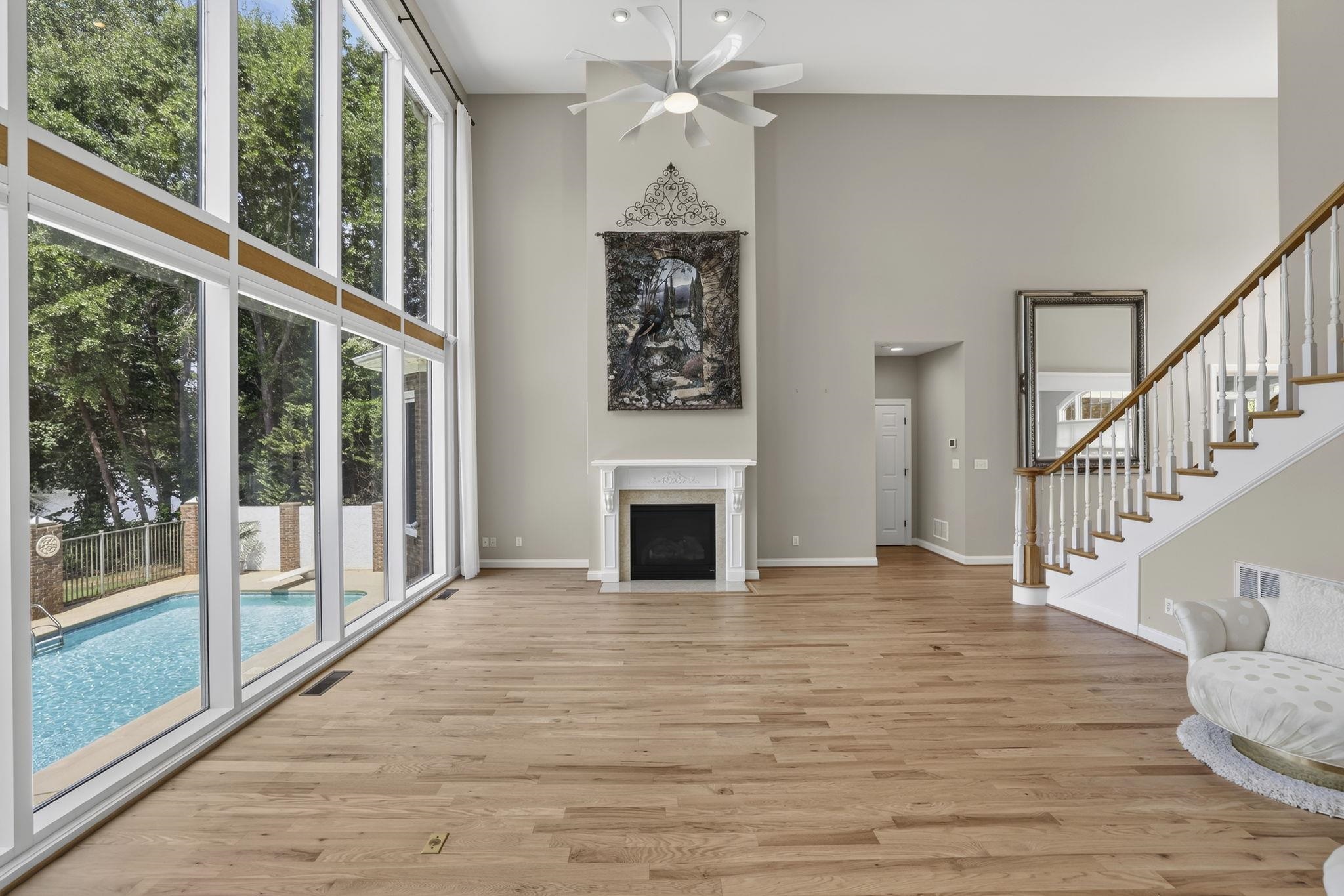227 Woodlake Drive Property Photo 14