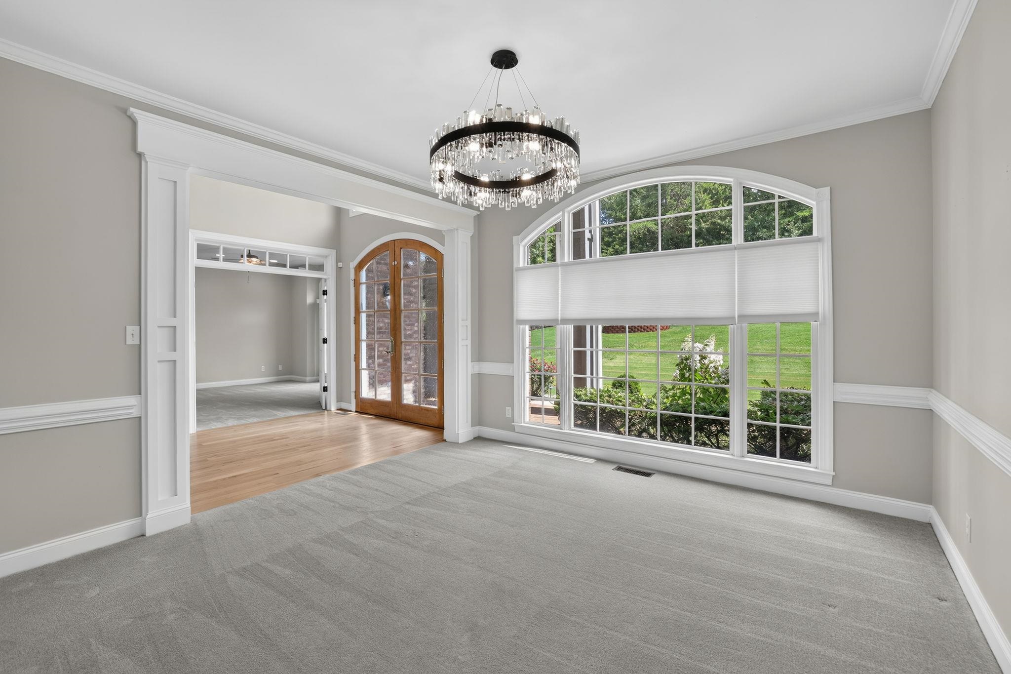227 Woodlake Drive Property Photo 15