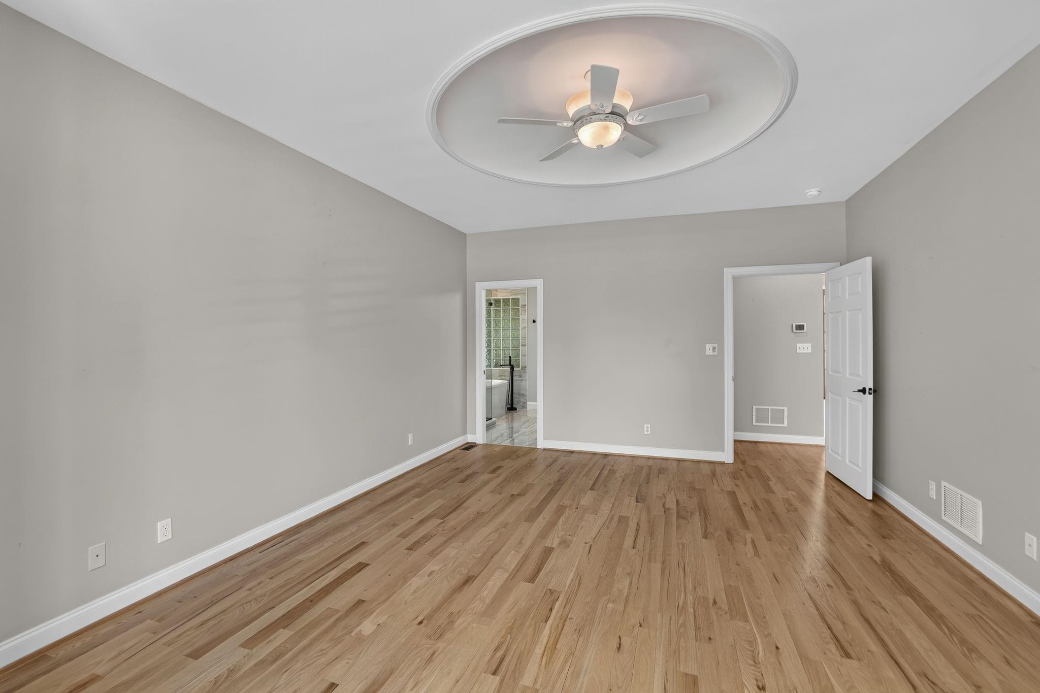 227 Woodlake Drive Property Photo 24