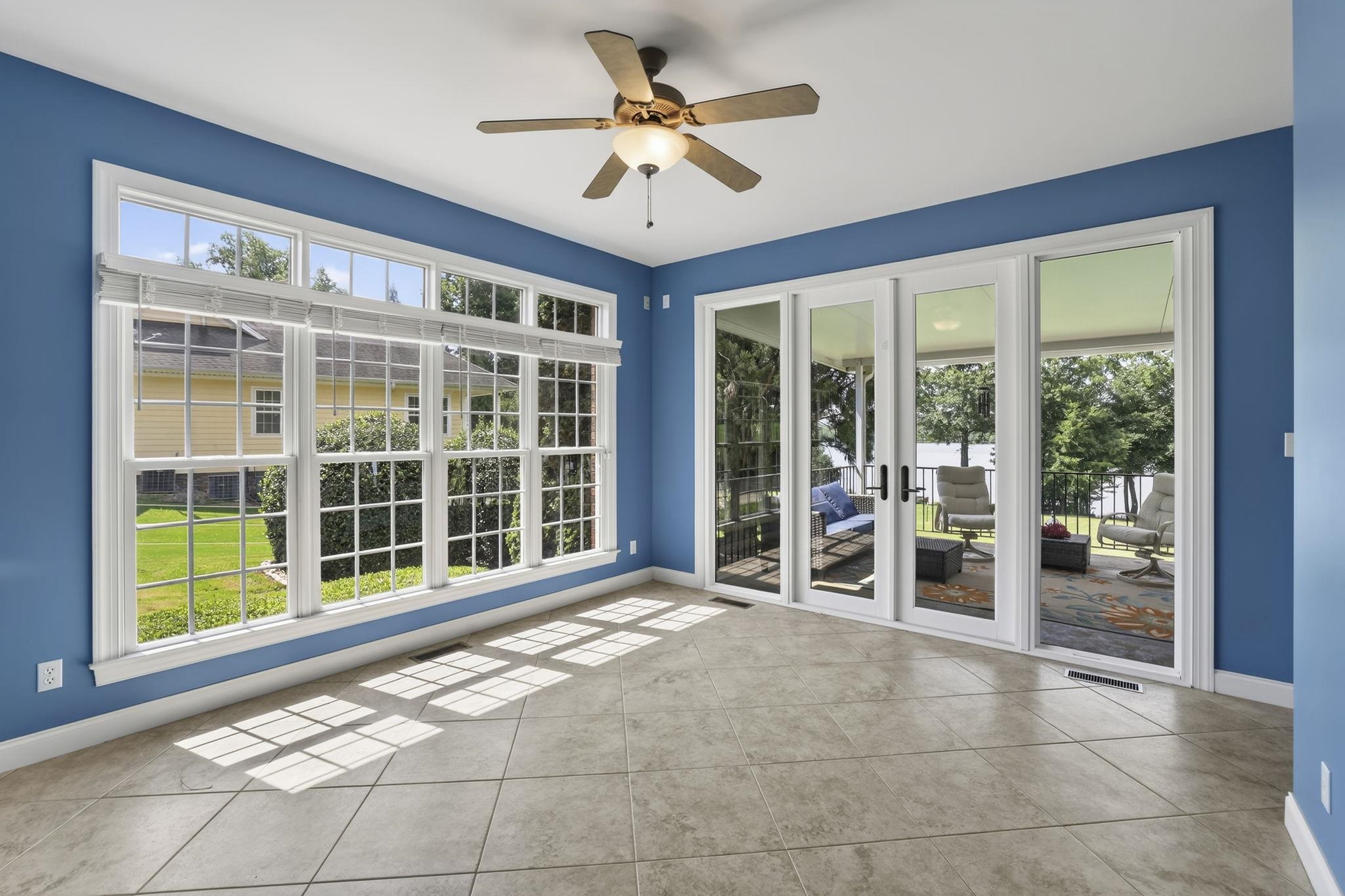 227 Woodlake Drive Property Photo 34