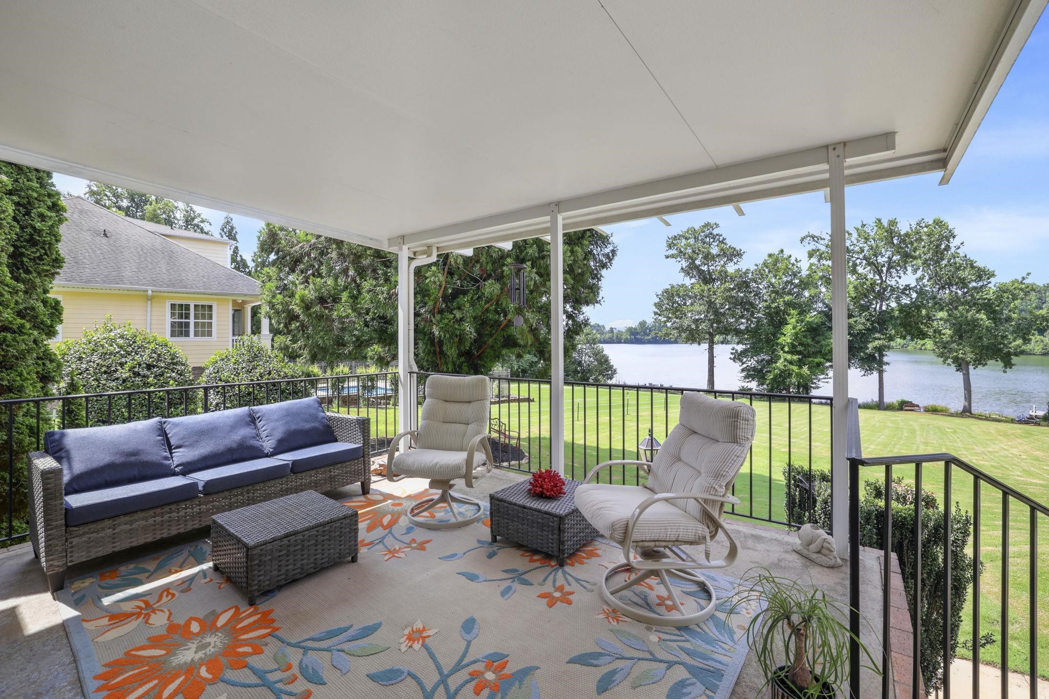 227 Woodlake Drive Property Photo 35