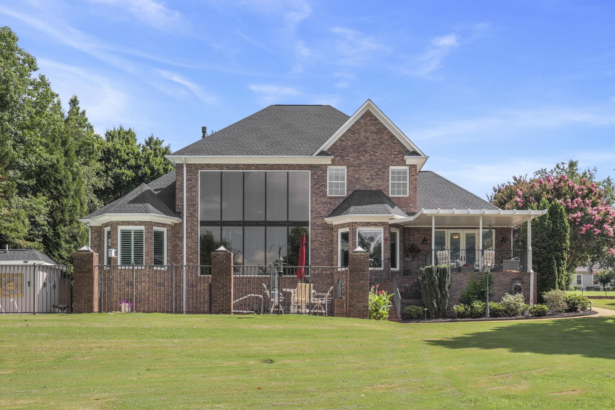 227 Woodlake Drive Property Photo 47
