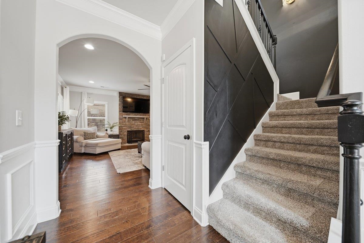 536 W Saddletree Drive Property Photo 6
