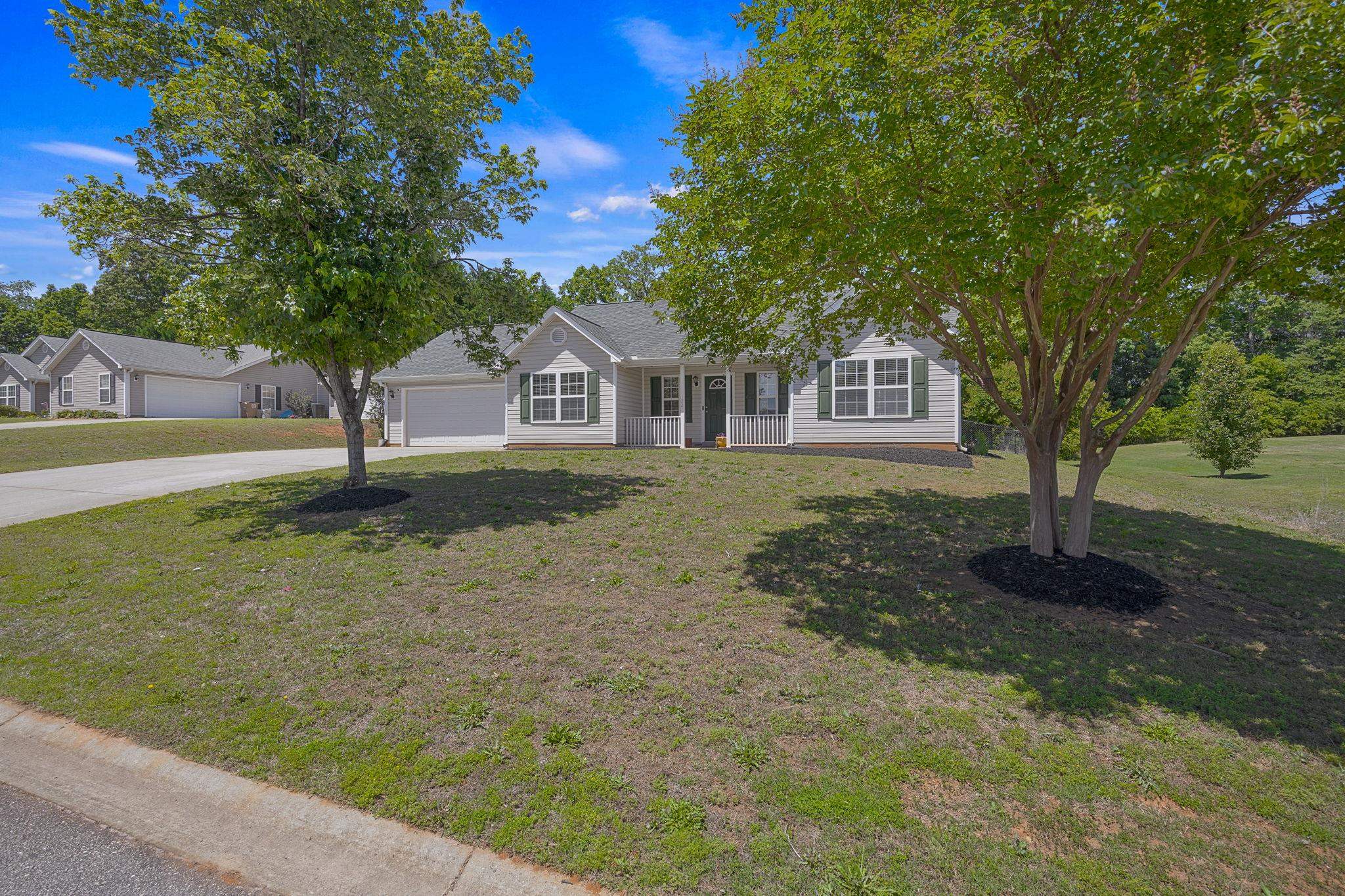 122 Bean Mill Way Property Photo 2