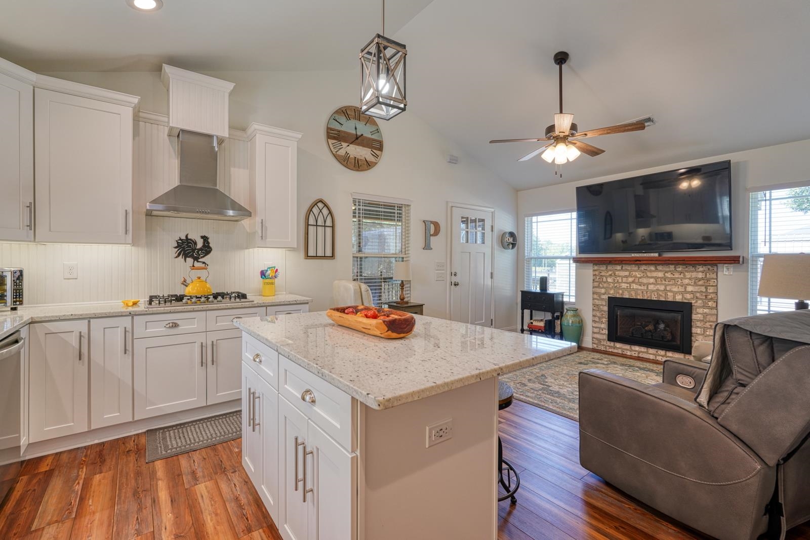 319 Peachtree Road Property Photo 10