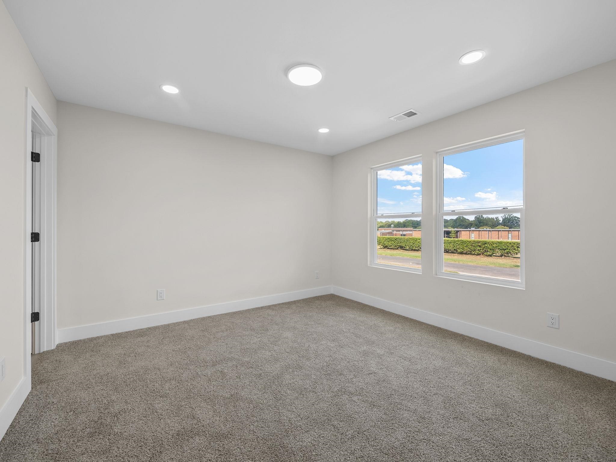 341457 Property Photo 12