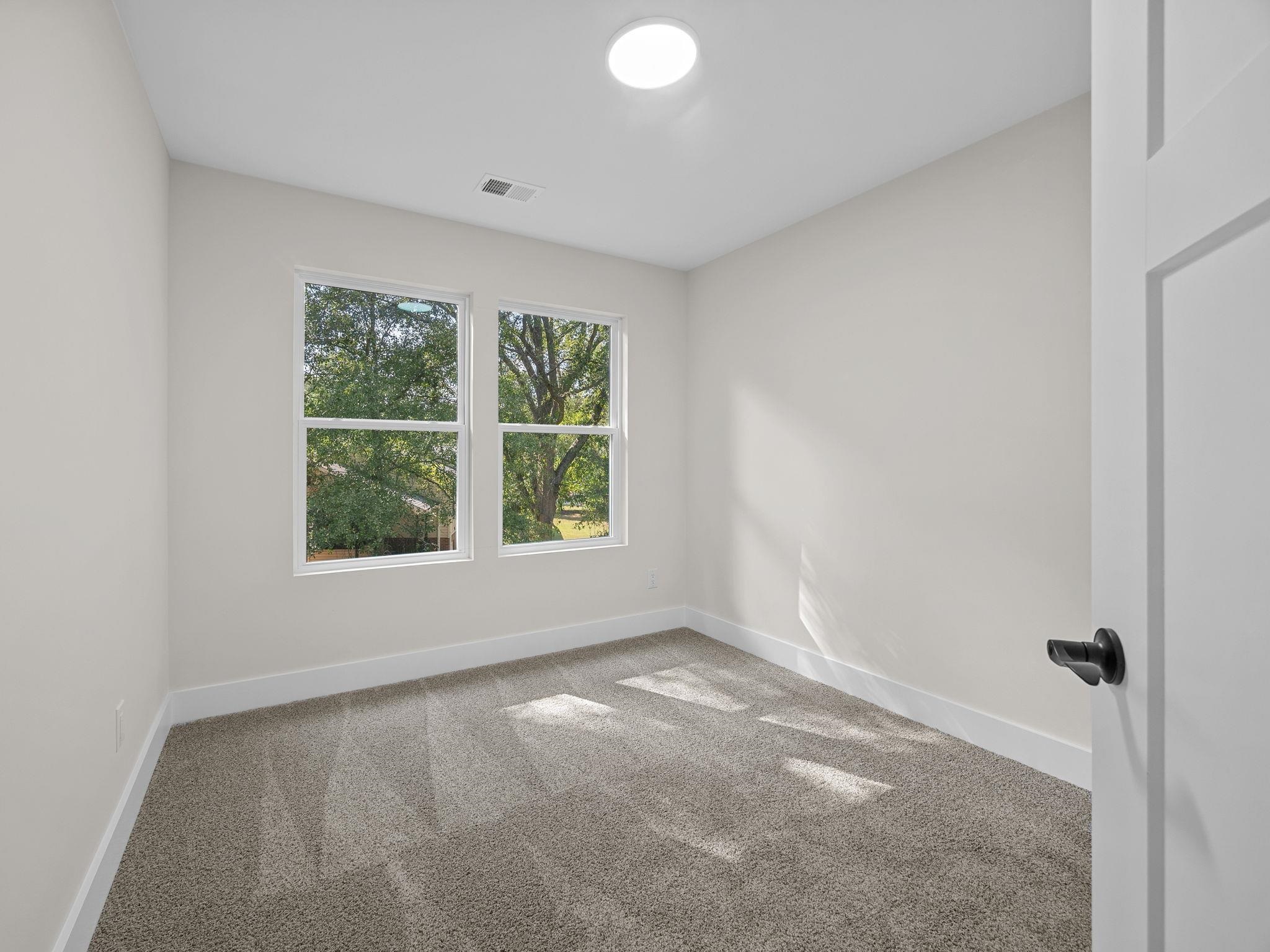 341457 Property Photo 16