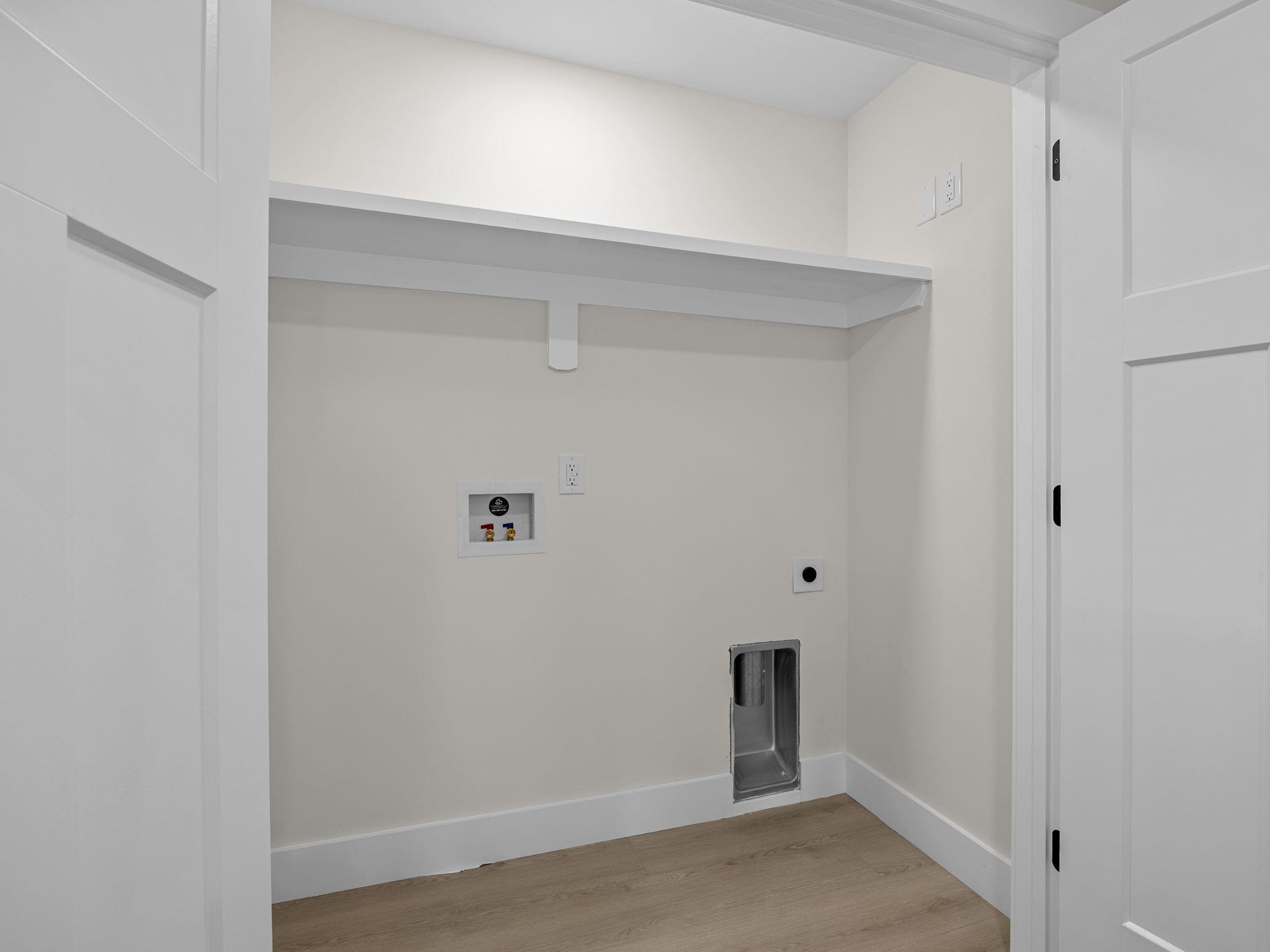 341457 Property Photo 27