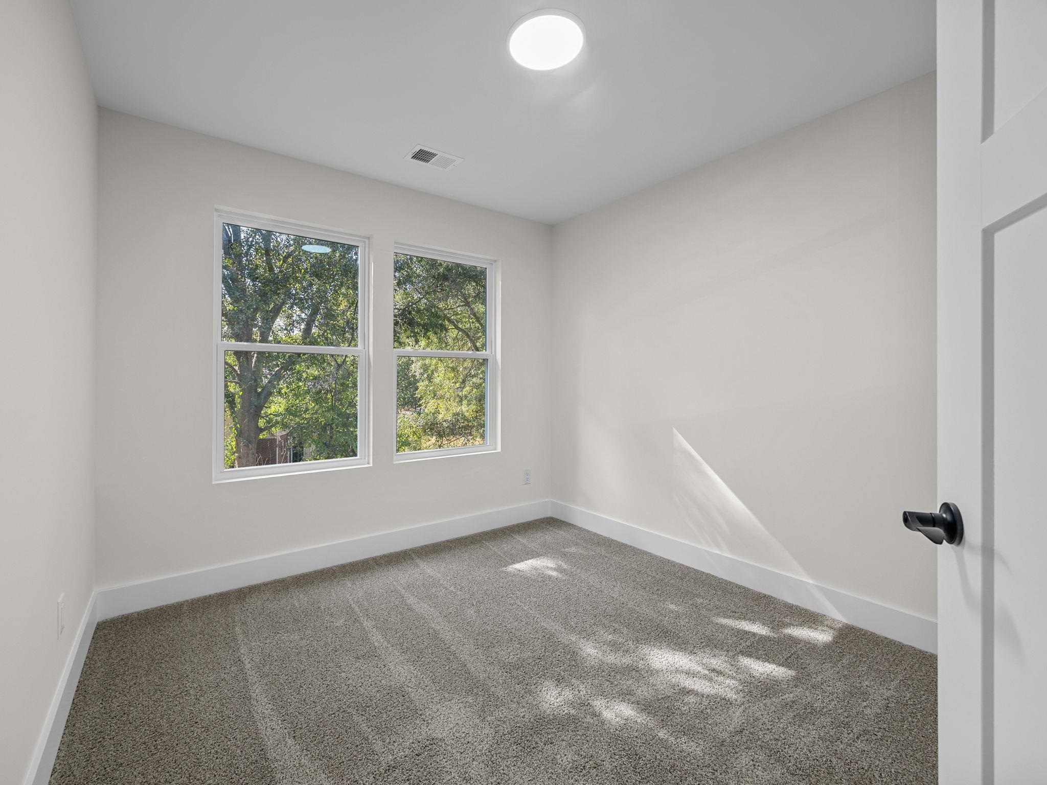 341457 Property Photo 35