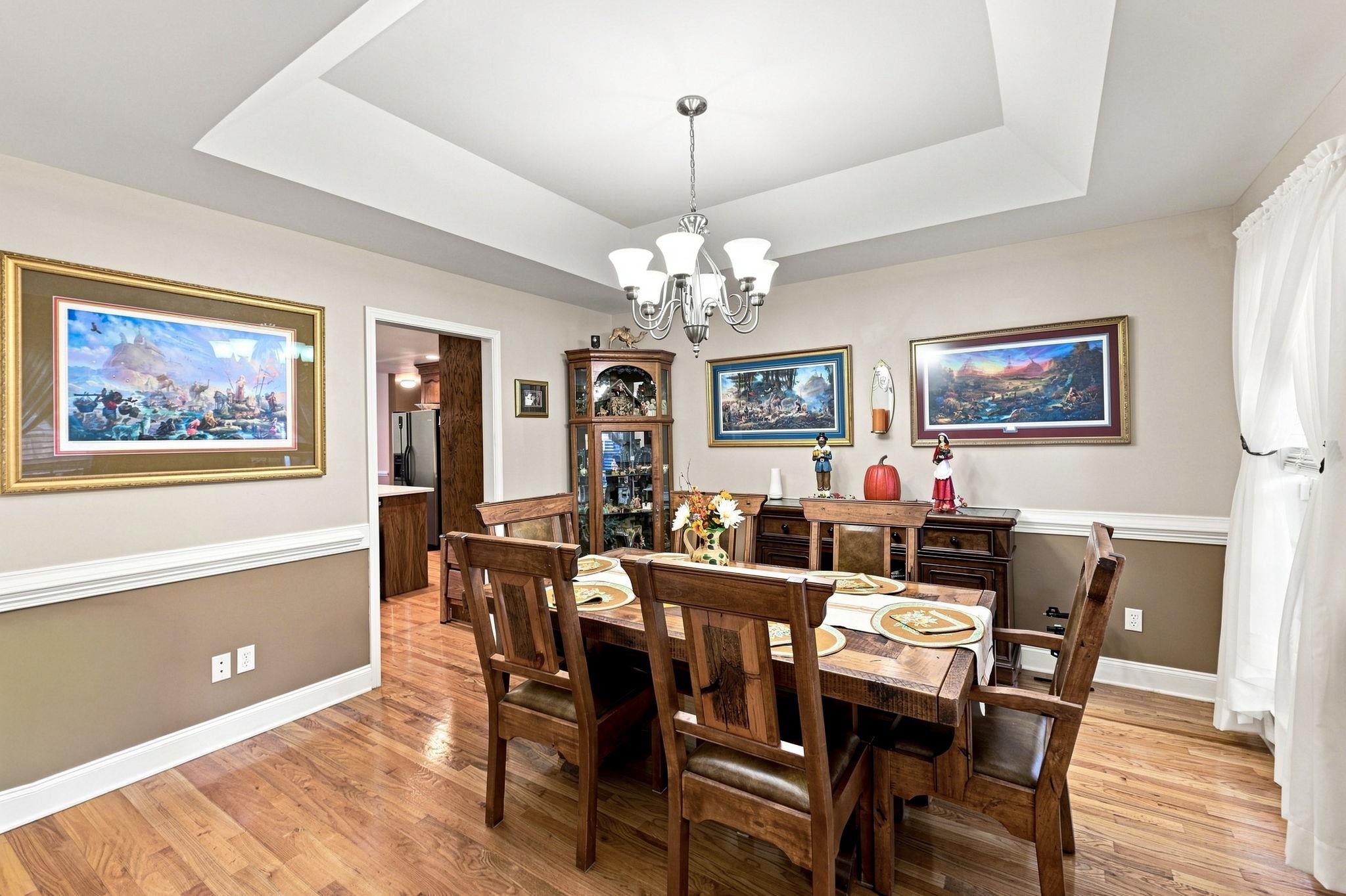 209 Roundstone Drive Property Photo 11