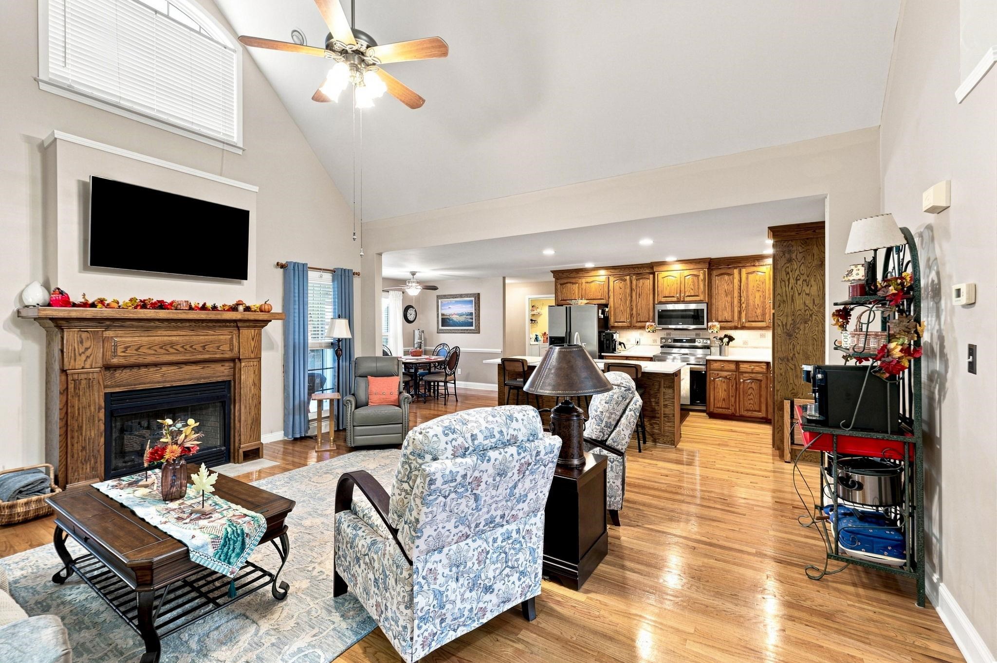 209 Roundstone Drive Property Photo 16