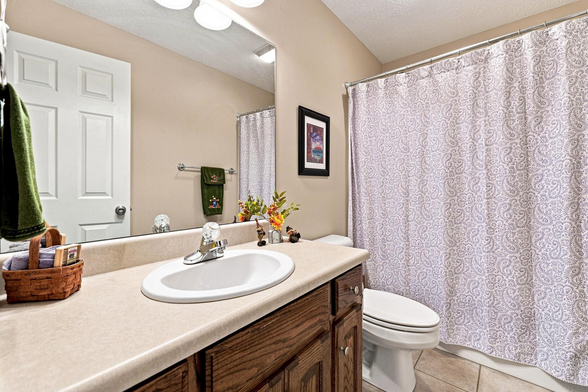 209 Roundstone Drive Property Photo 34