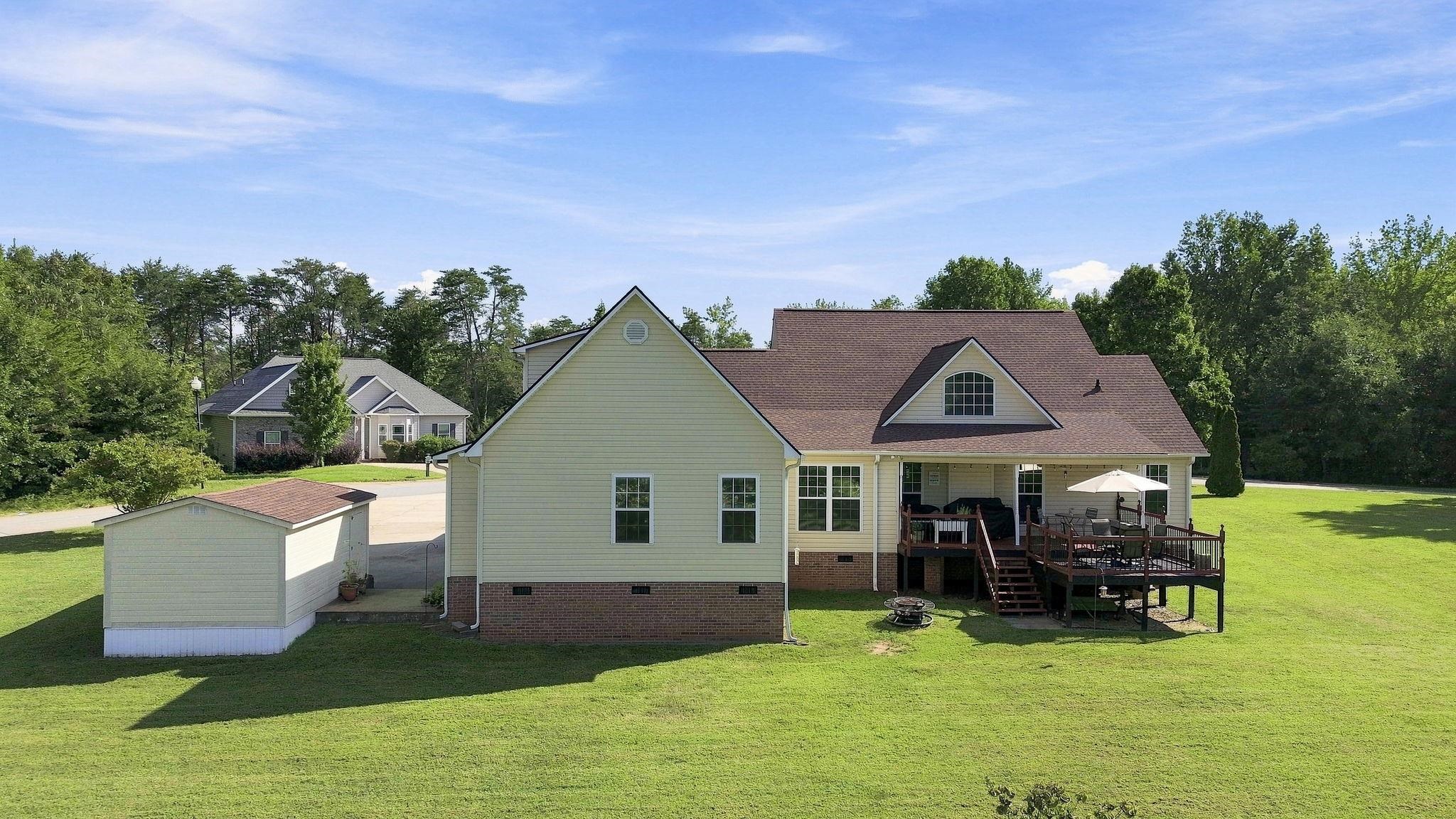 209 Roundstone Drive Property Photo 47