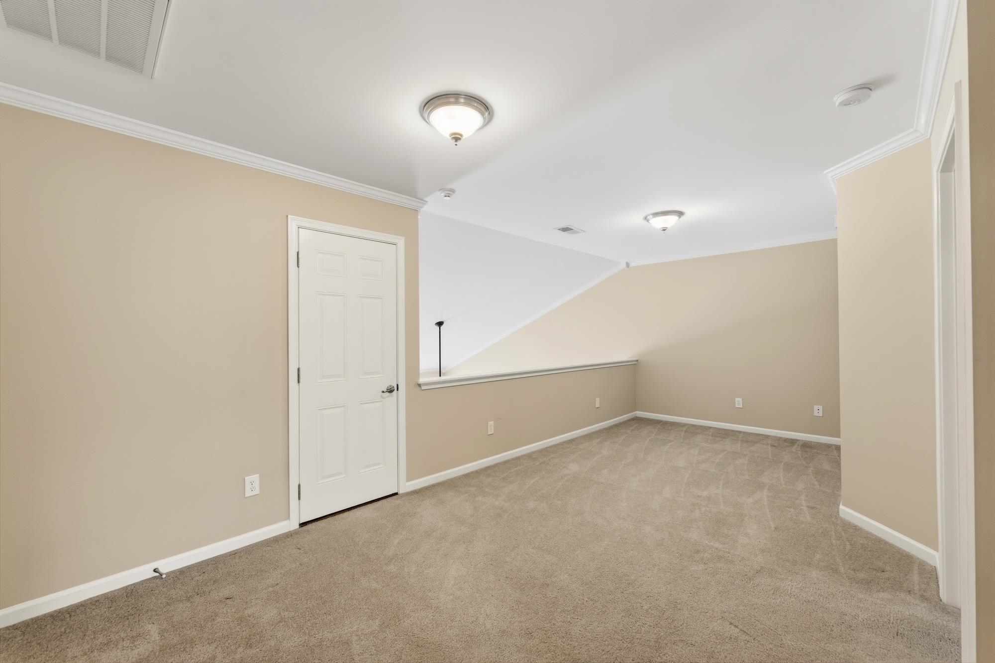 419 Cedar Pines Drive Property Photo 20