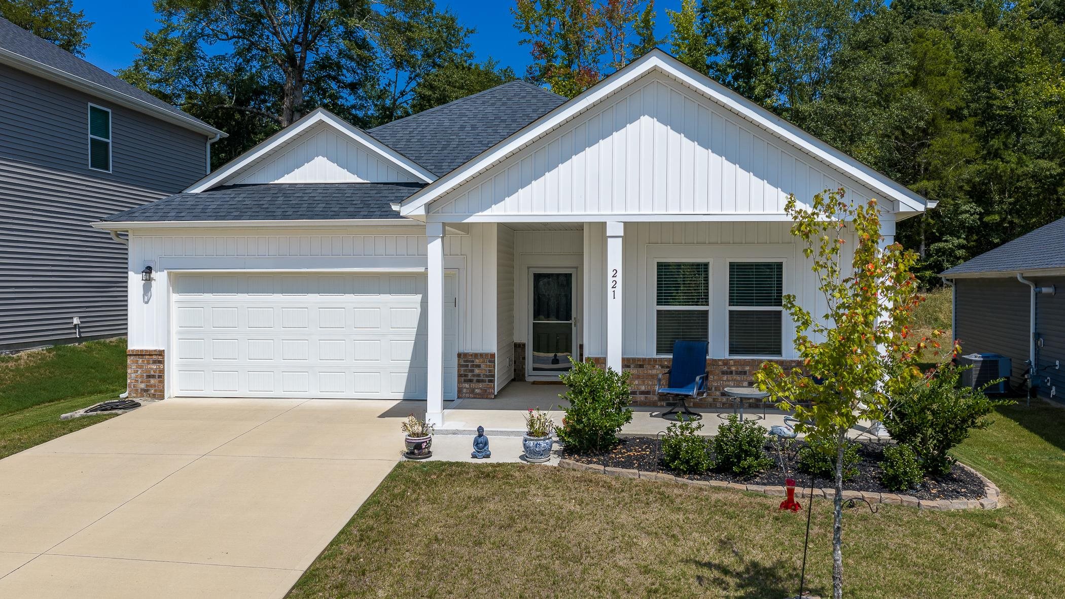 221 Vickery Road Property Photo 2