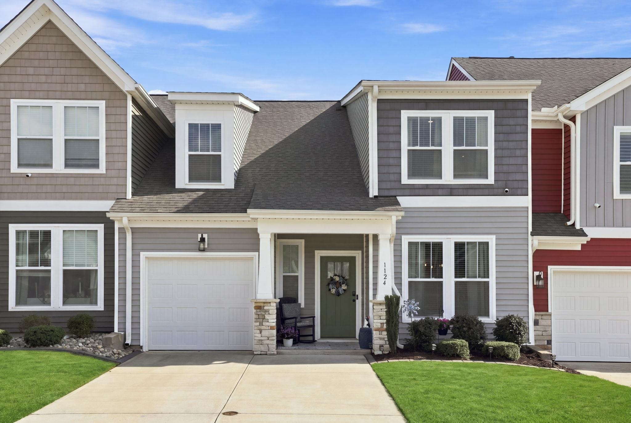1124 Cobbler Lane Property Photo 3