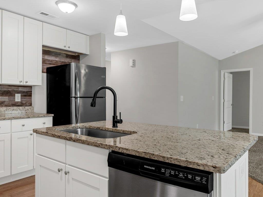 365 Half Rock Circle Property Photo 16