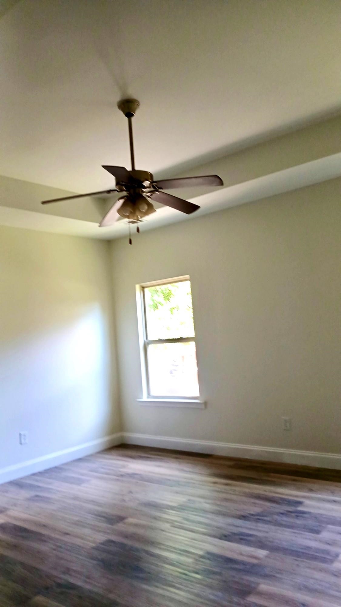533 E Heatherstone Lane Property Photo 24