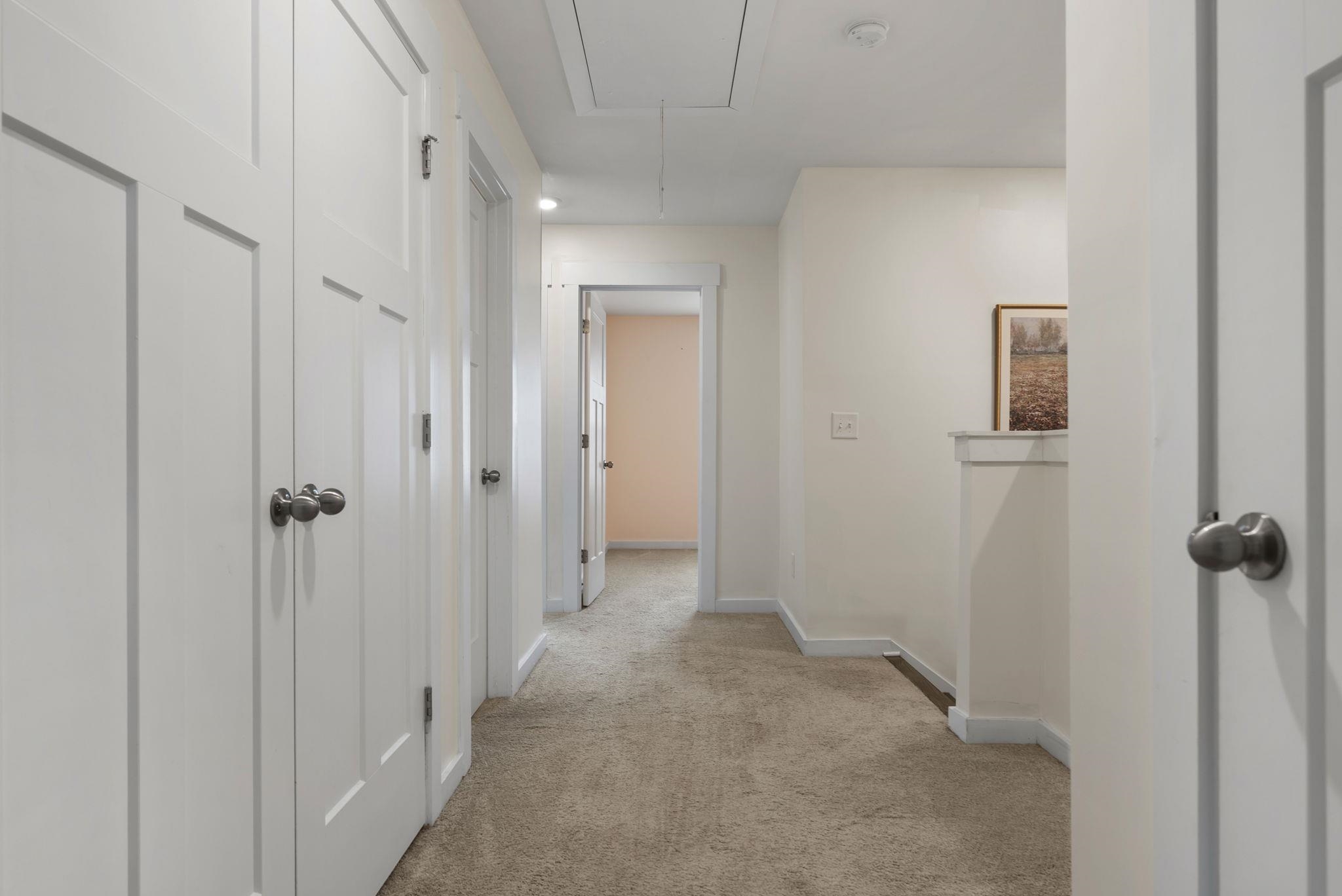 100 Grey Oak Trail Property Photo 11