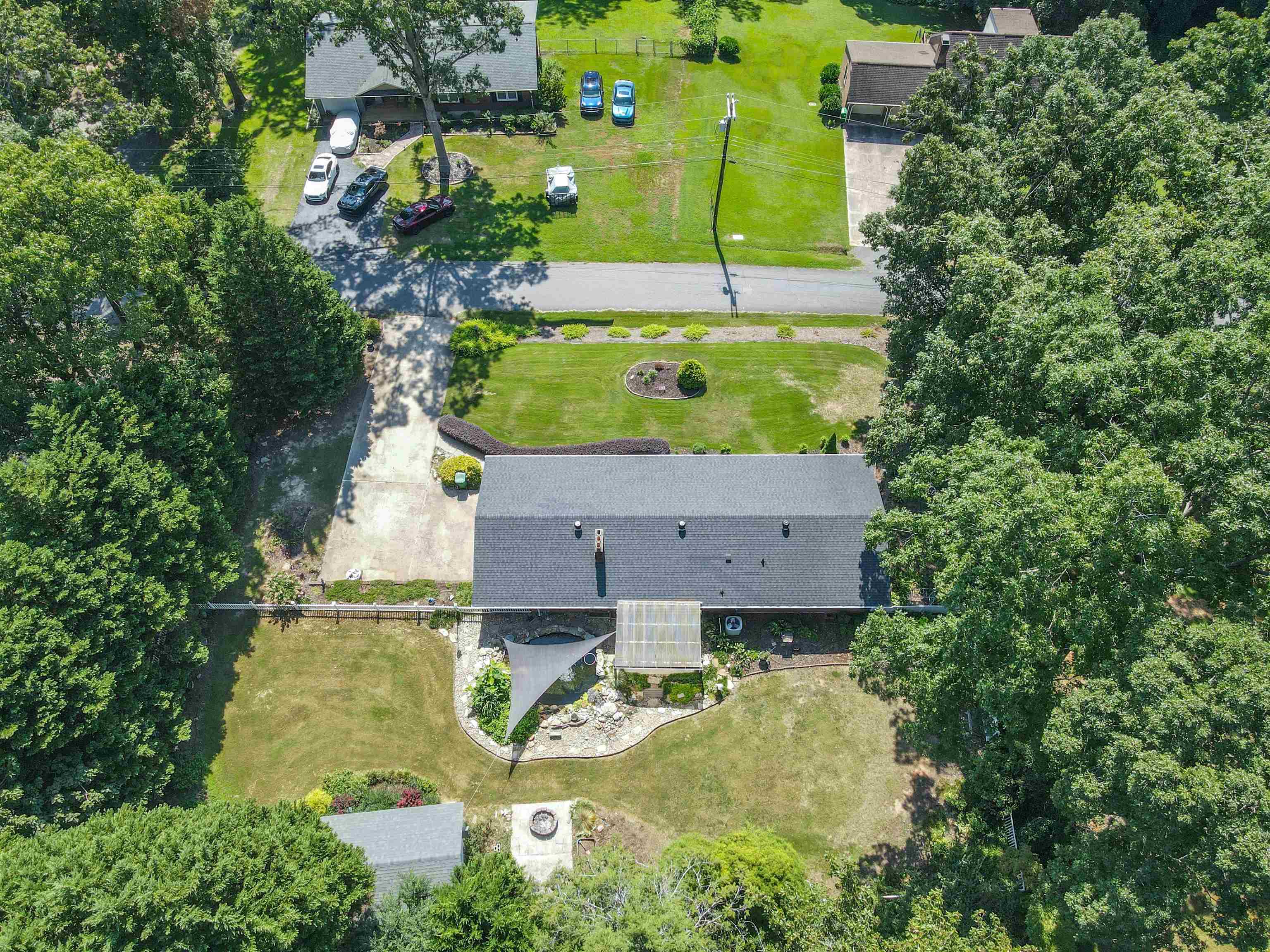 114 E Brookwood Lane Property Photo 10