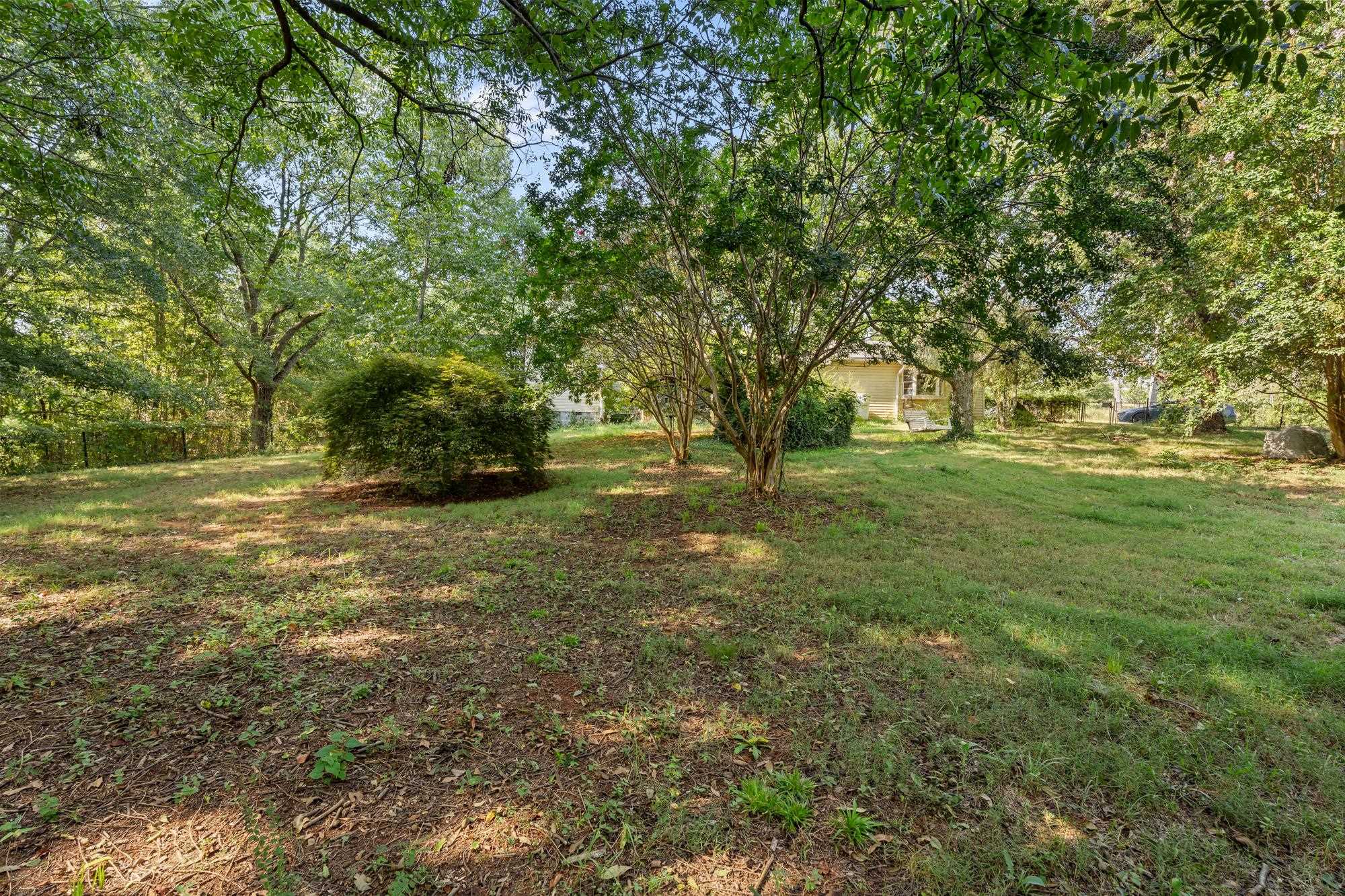 430 Old Burnett Road Property Photo 3