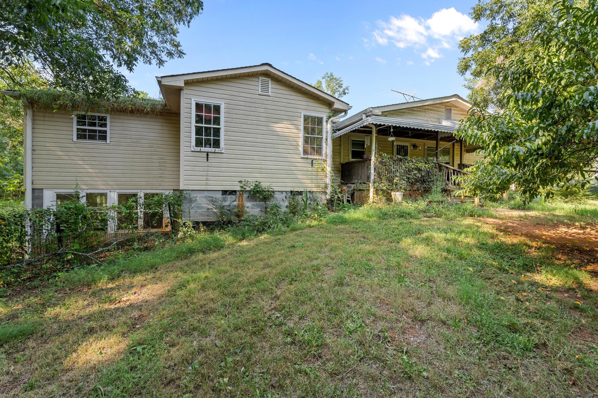 430 Old Burnett Road Property Photo 7