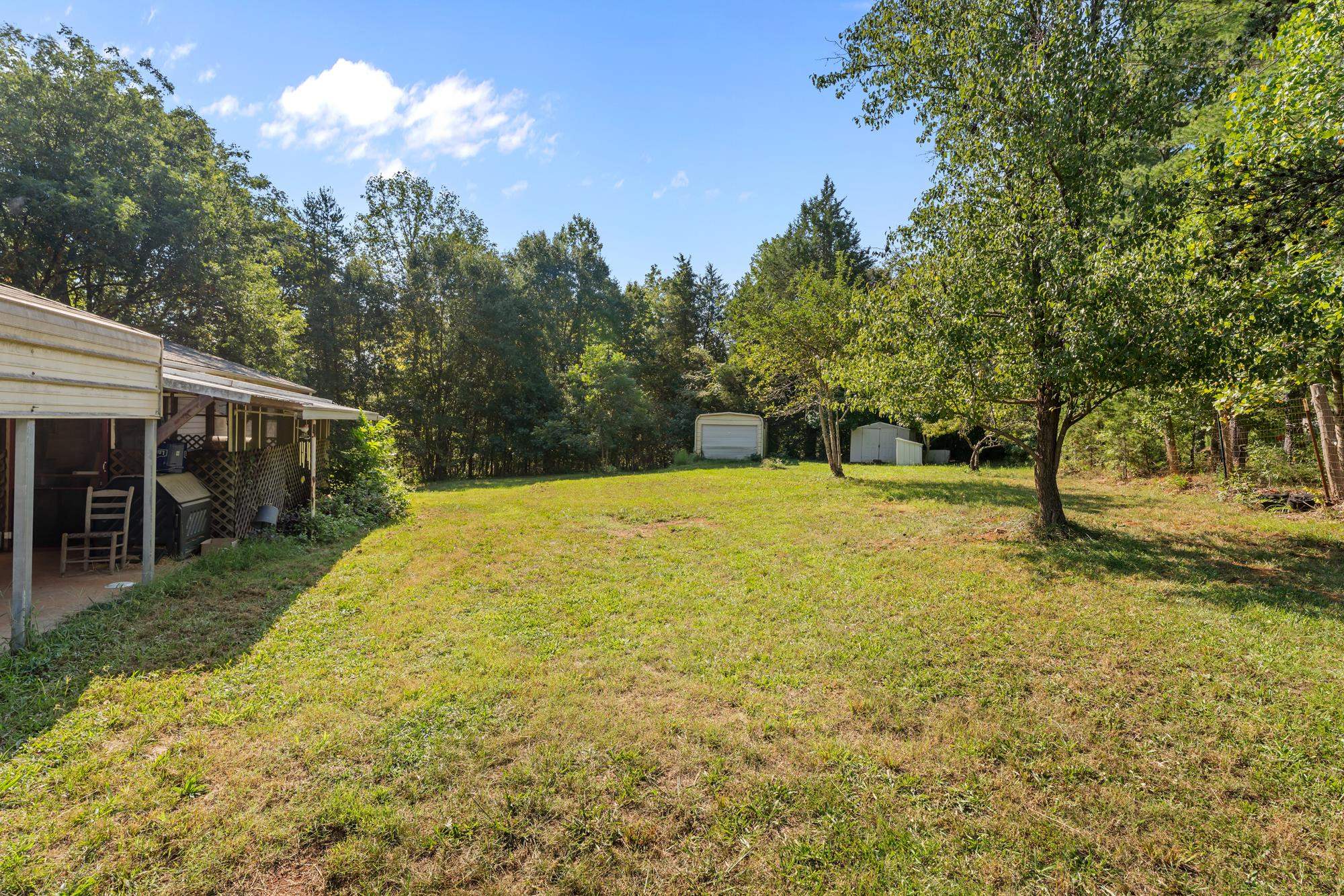 430 Old Burnett Road Property Photo 16