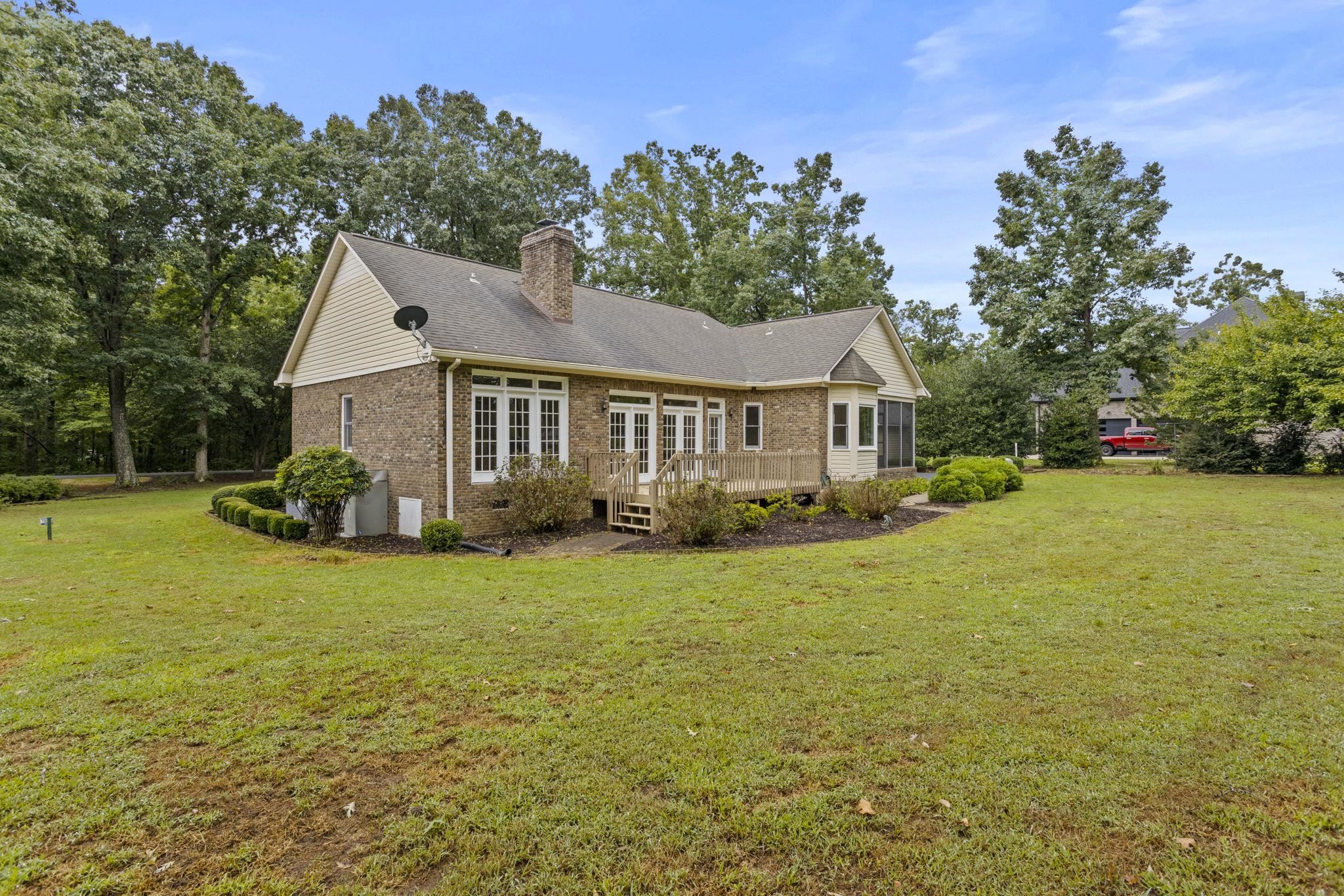 225 Plantation Lane Property Photo 30
