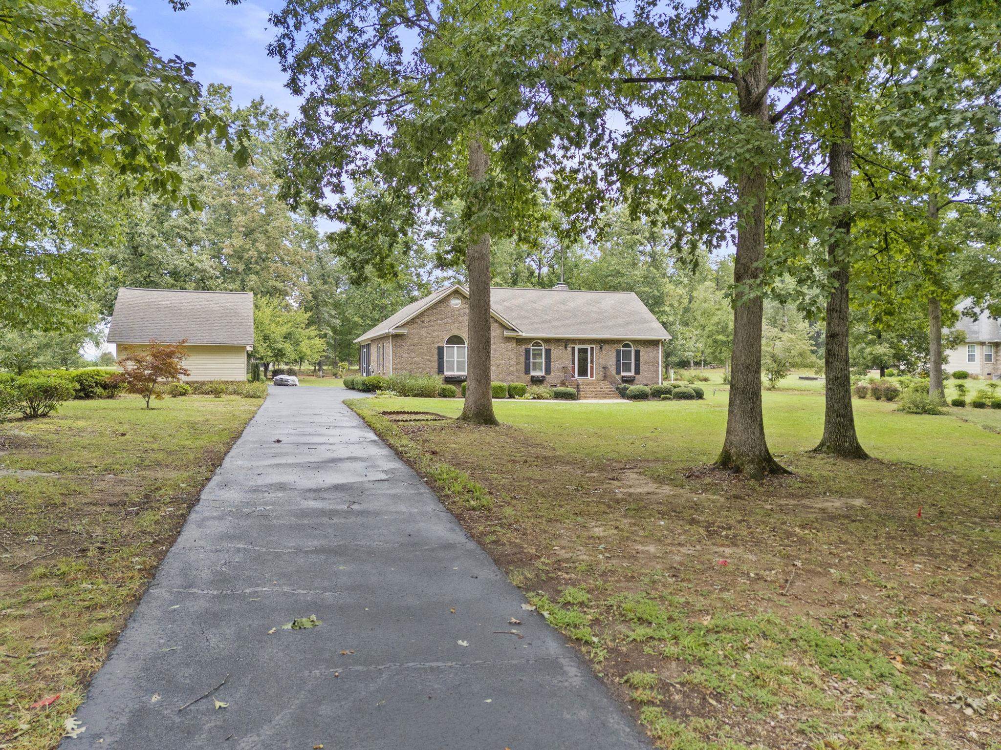 225 Plantation Lane Property Photo 36